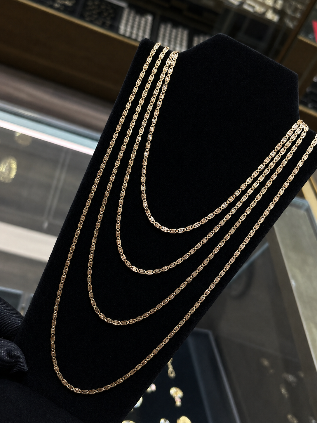 14k Gold 2 MM Valentino Chain #22