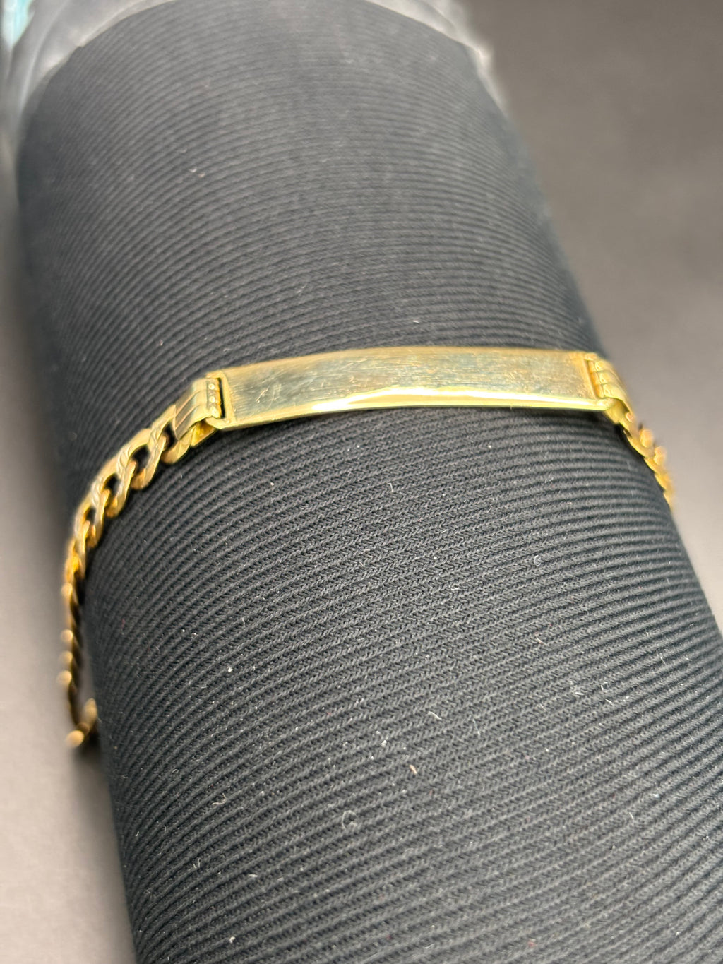 14k Solid Gold Cuban Link Bracelet