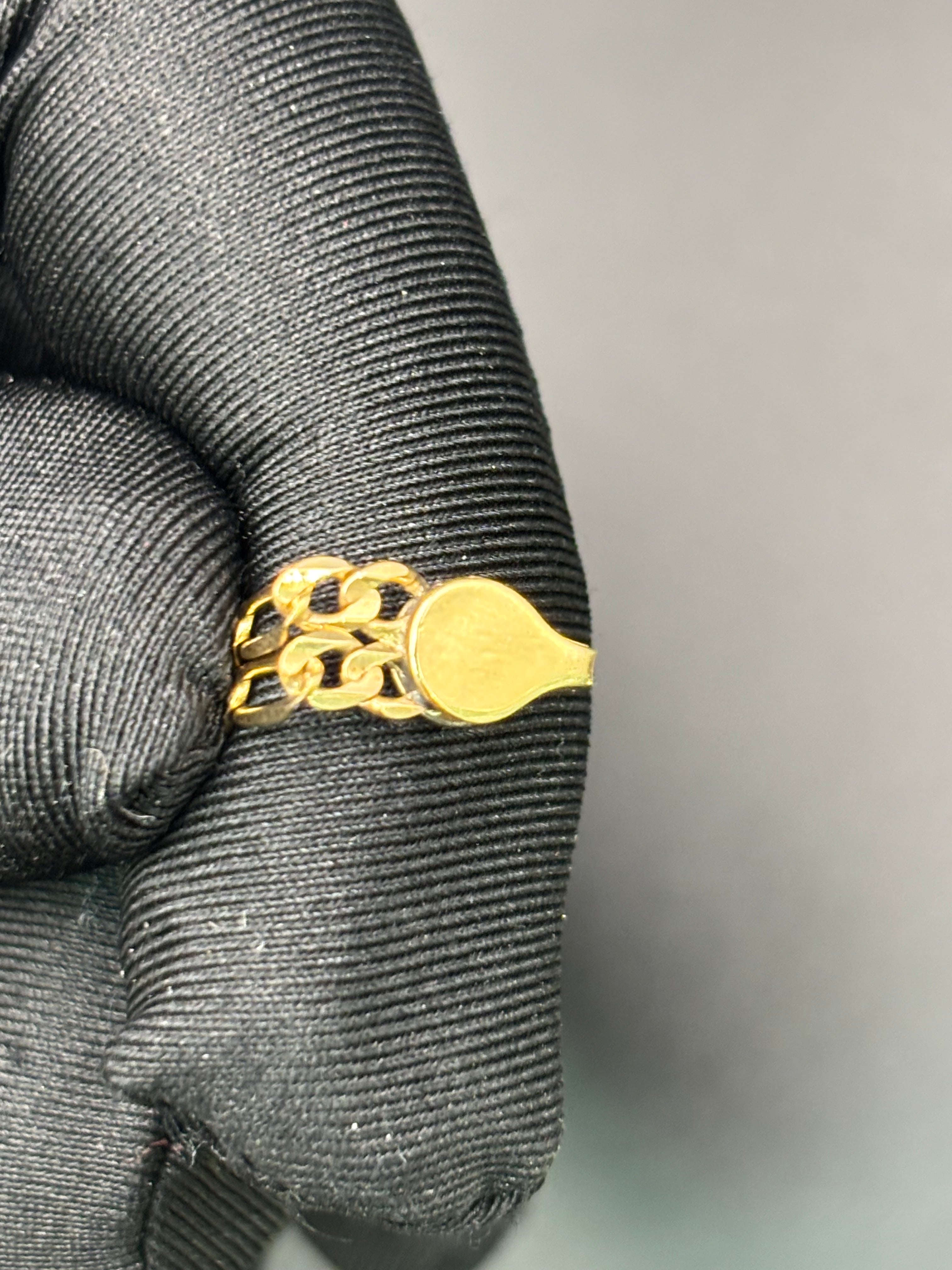 14k Solid Gold Figaro Link Bracelet