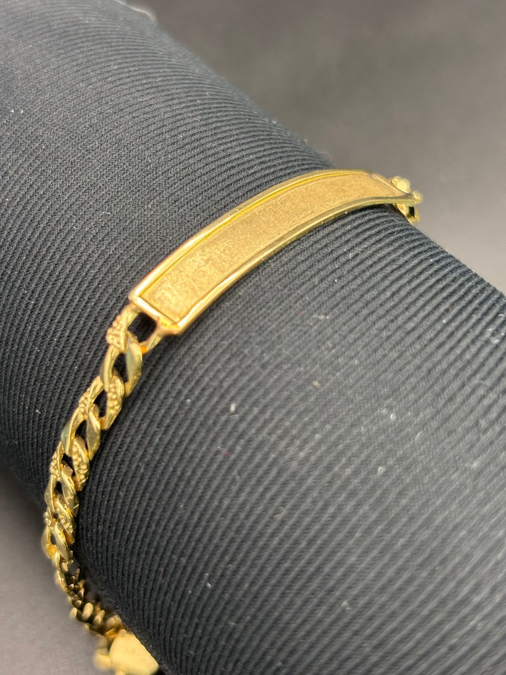14k Solid Gold Cuban Link Bracelet