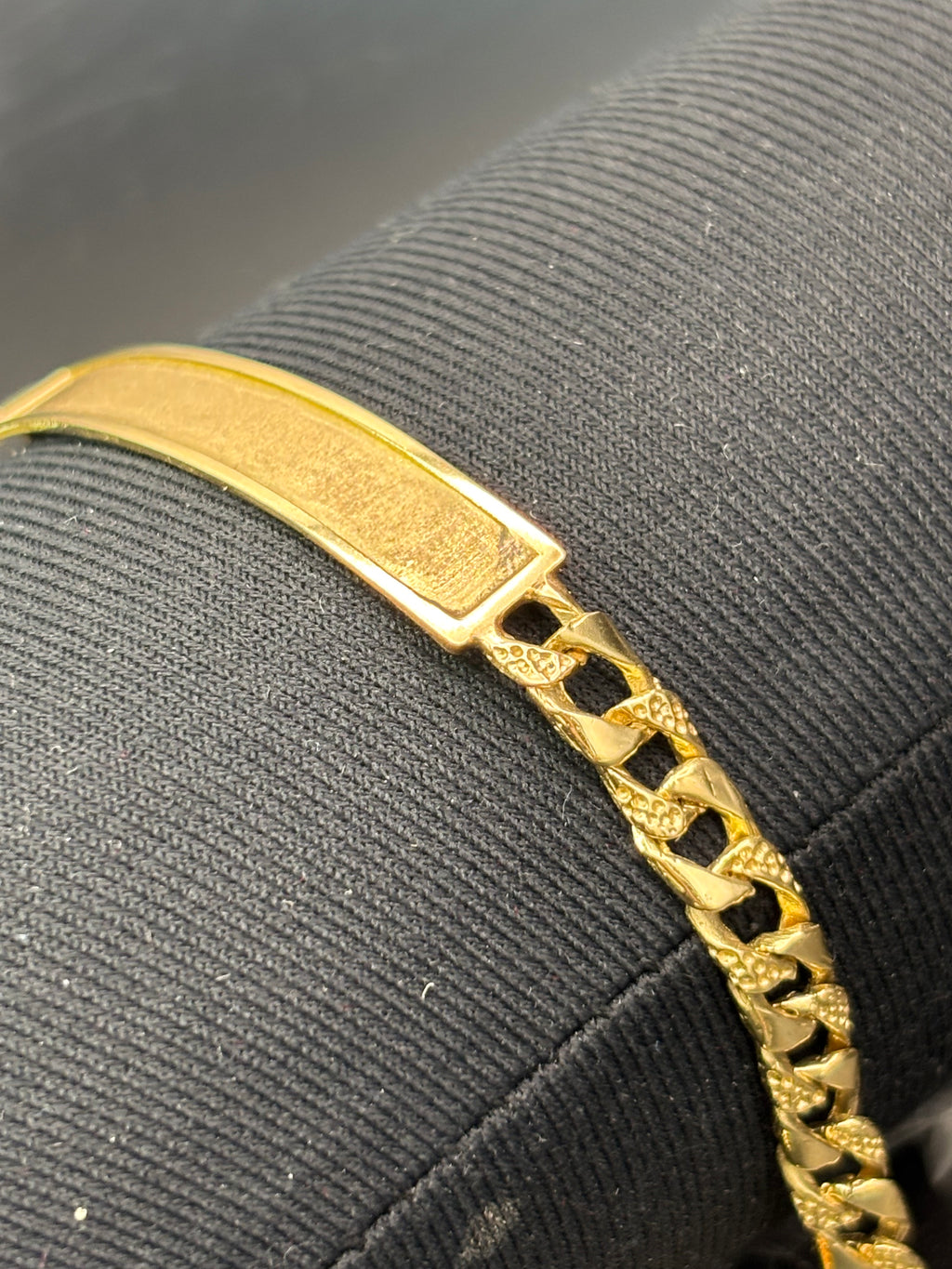 14k Solid Gold Cuban Link Bracelet
