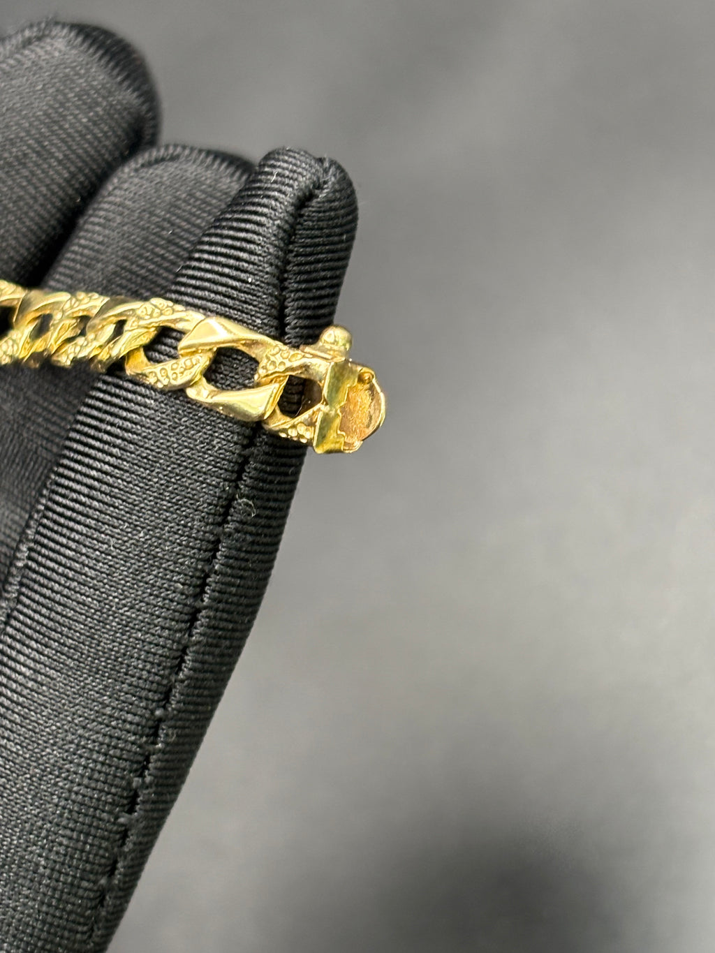 14k Solid Gold Cuban Link Bracelet