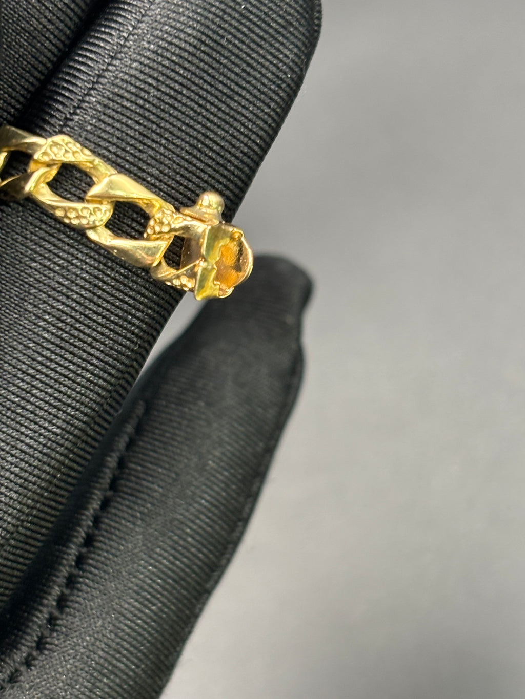 14k Solid Gold Cuban Link Bracelet