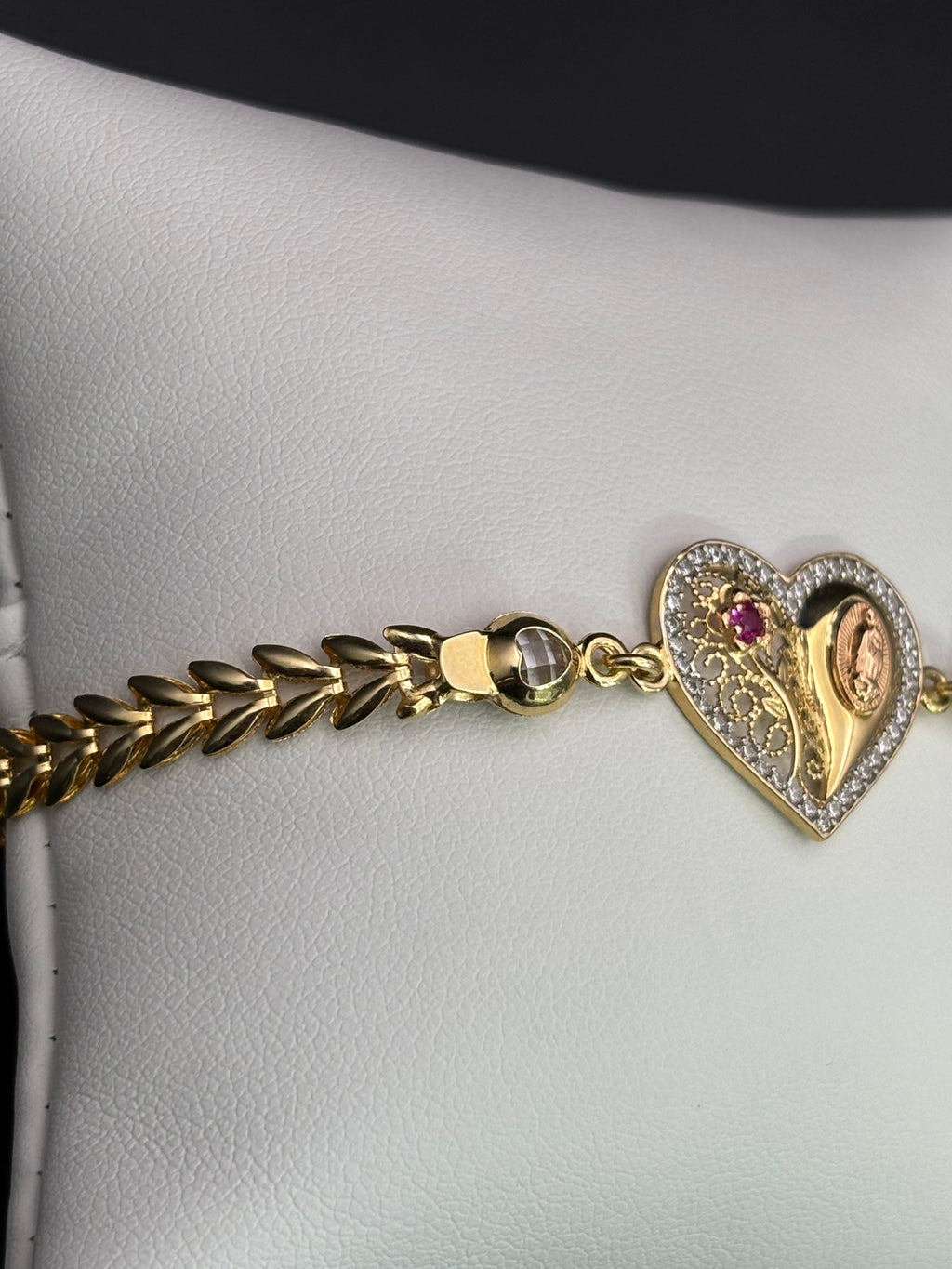 14k Solid Gold Bracelet Link Virgin Flower Heart