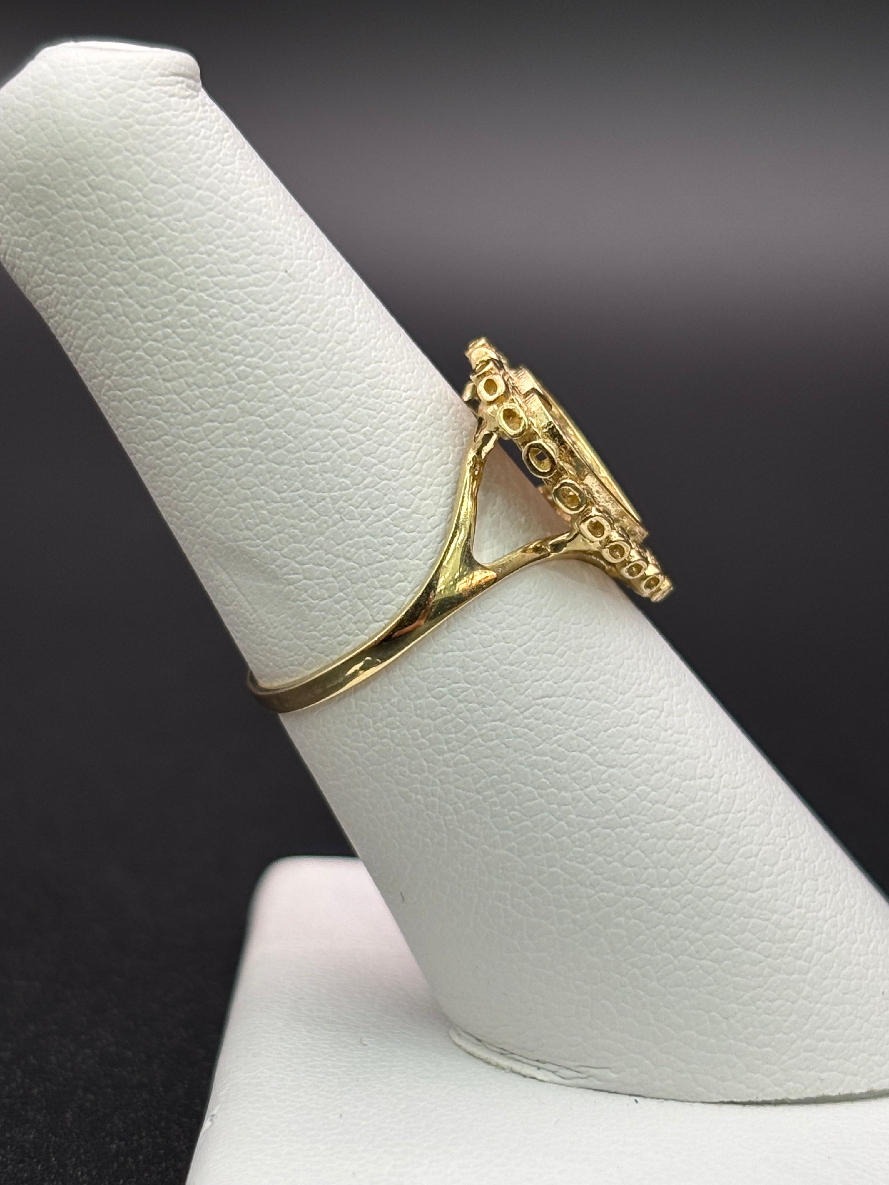 10k Solid Gold Ring Heart
