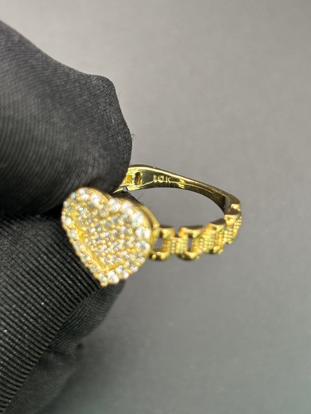 10k Solid Gold Ring Heart