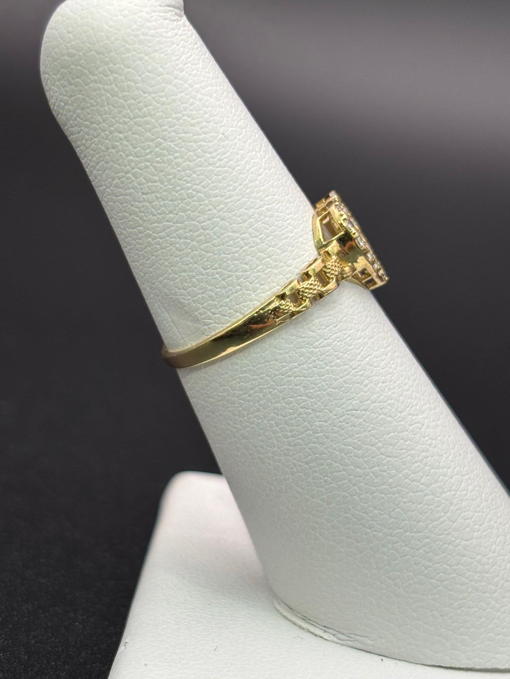 10k Solid Gold Ring Heart