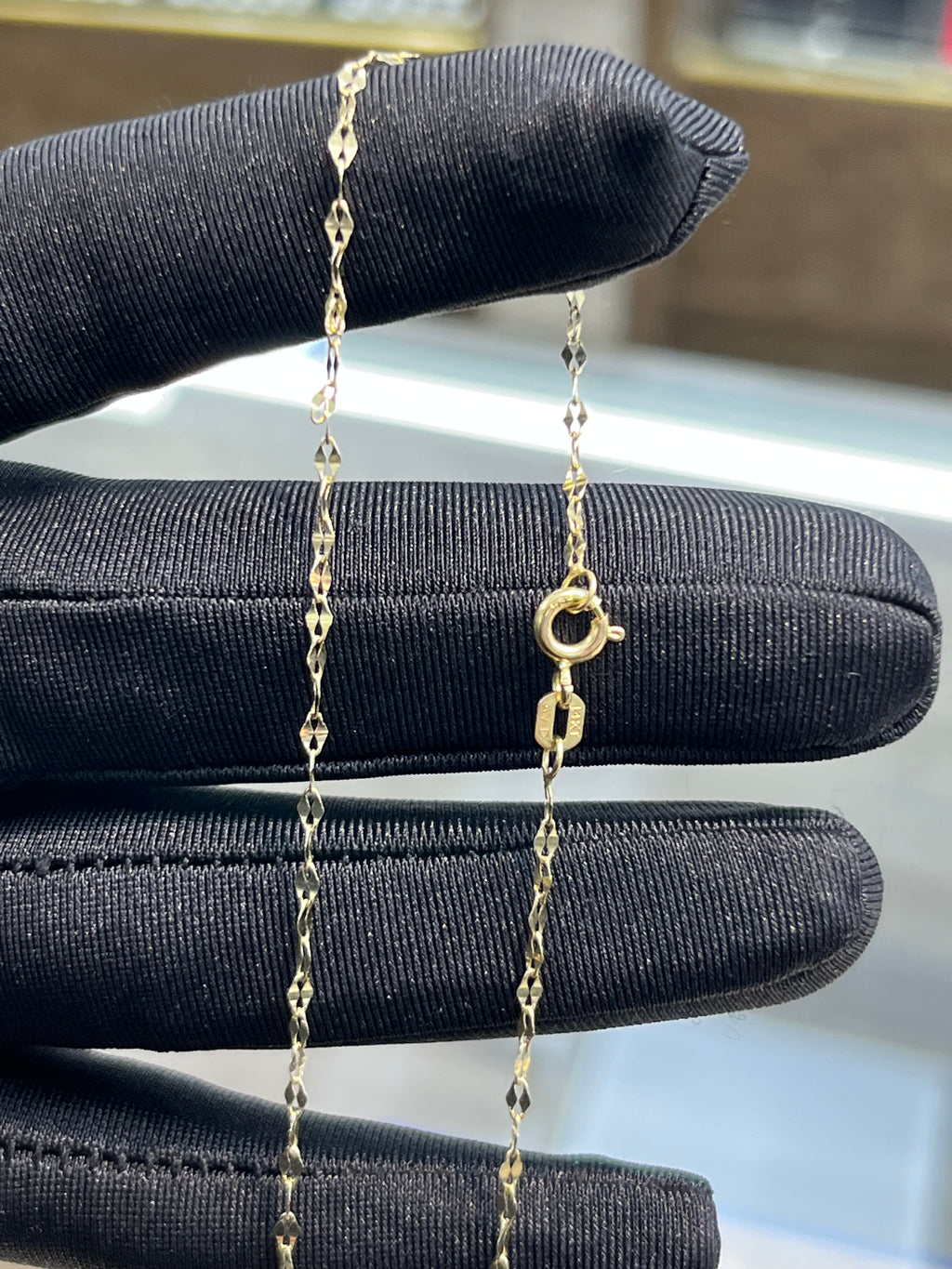 14K Gold Mirror Chain #31