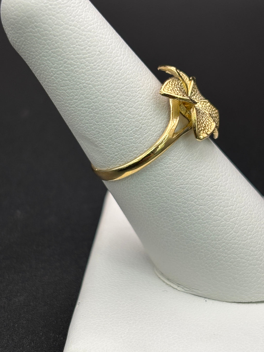 10k Solid Gold Ring Hibiscus Flower