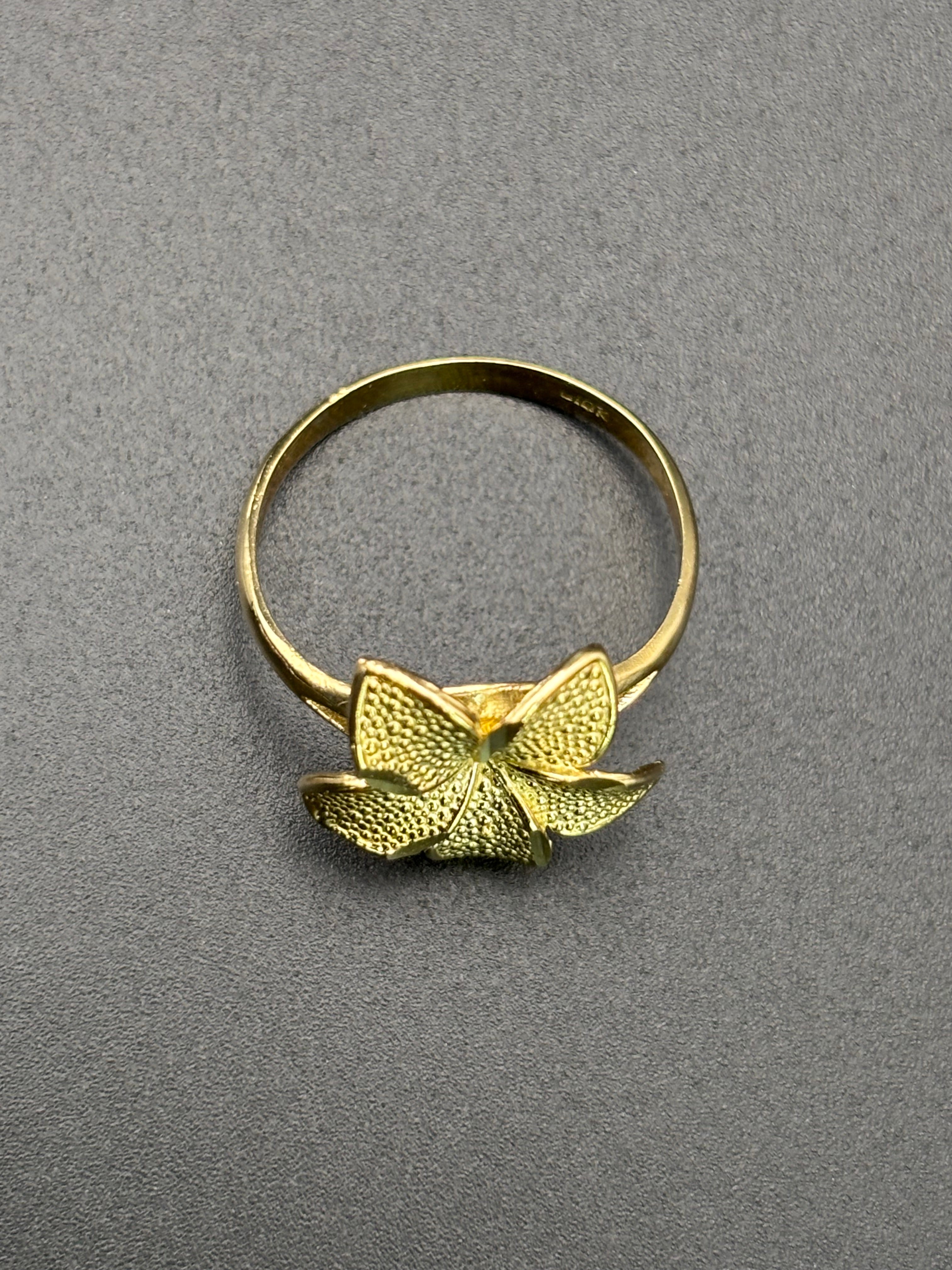 10k Solid Gold Ring Hibiscus Flower