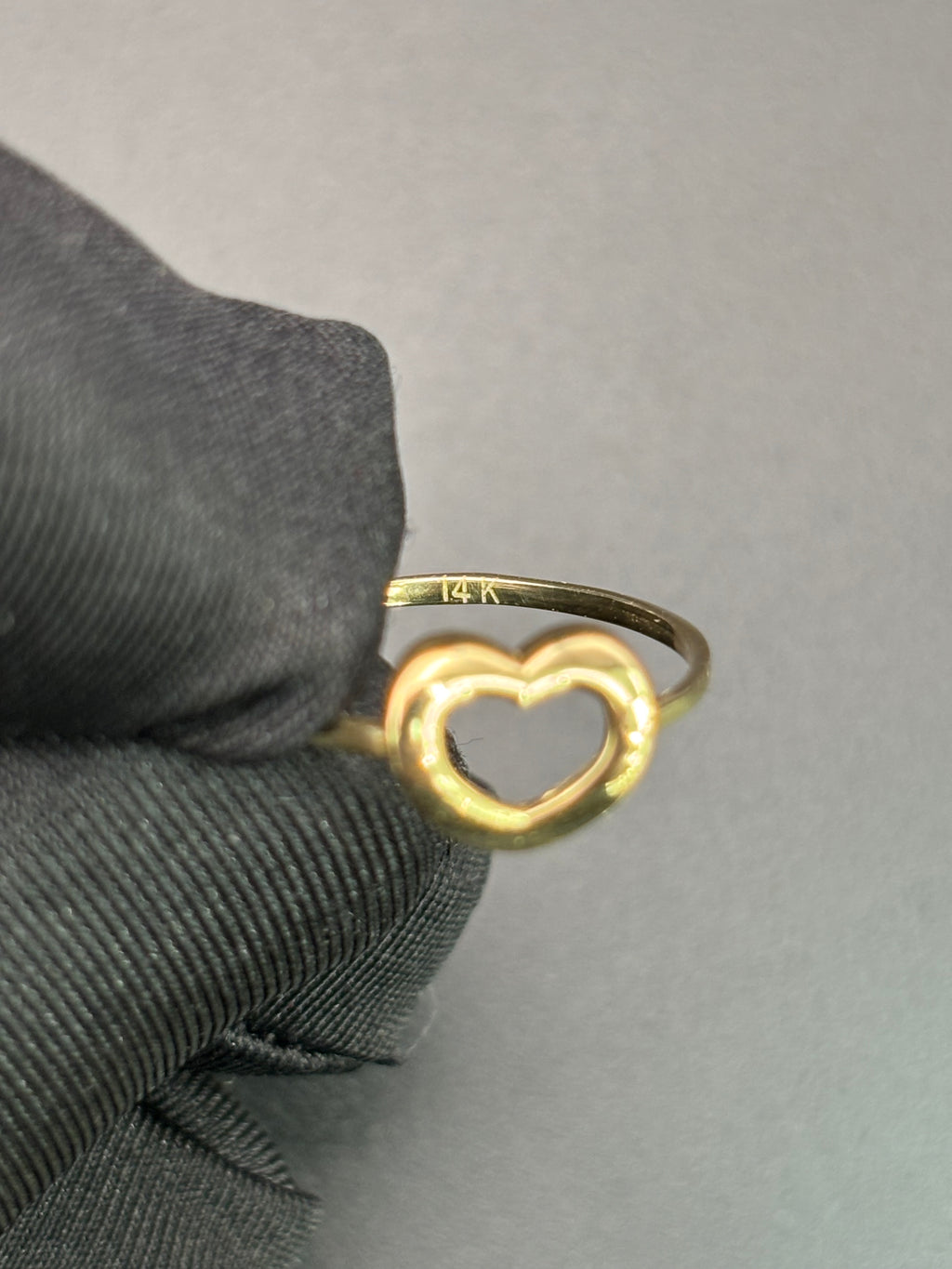 14k Solid Gold Ring Hollow Heart