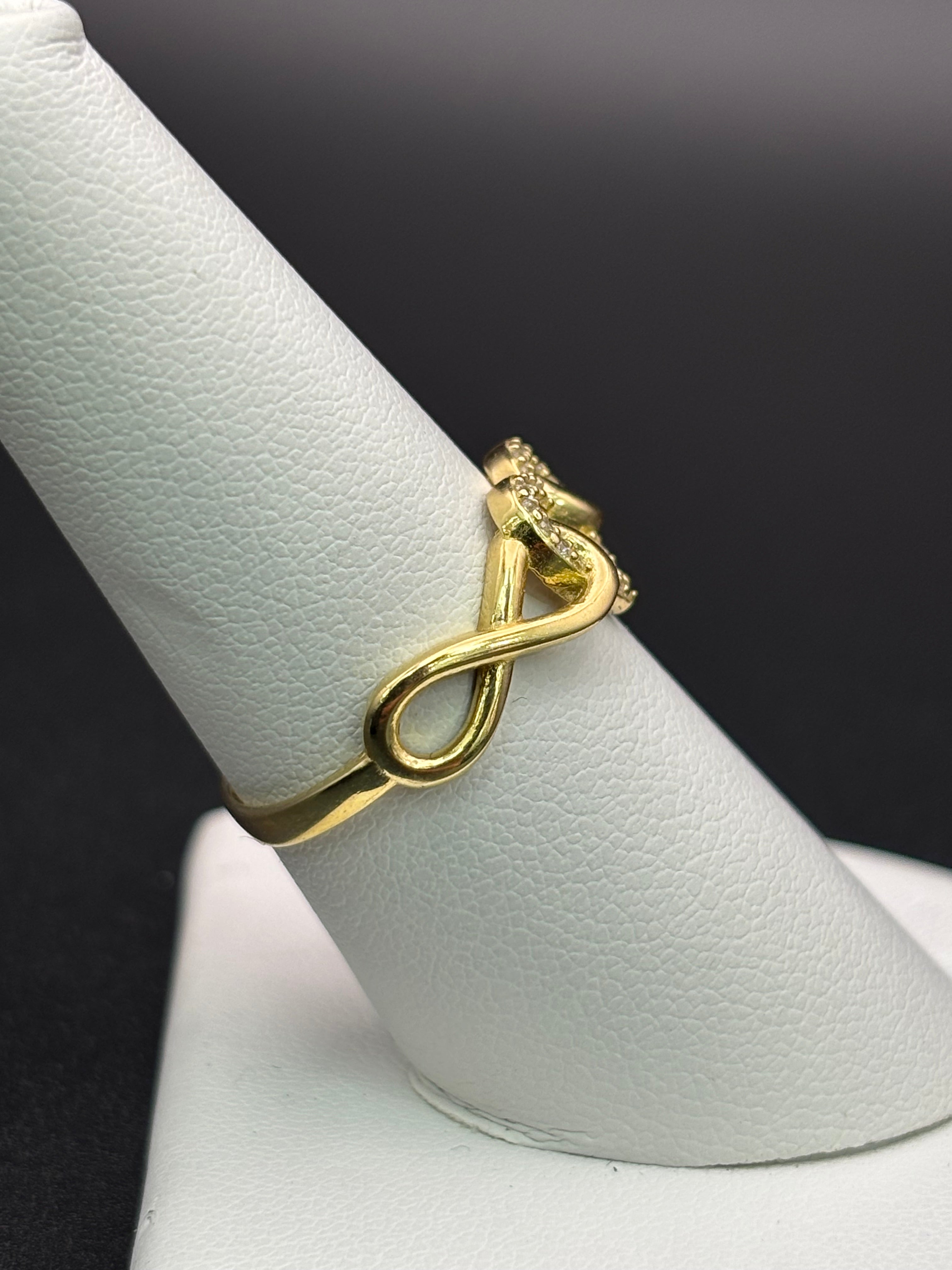 14k Solid Gold Ring Heart Infinity
