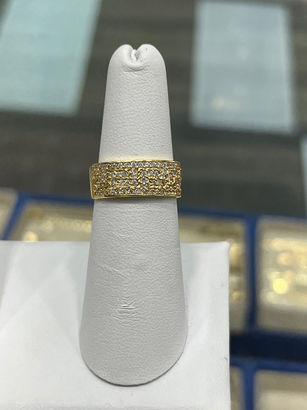 14K Gold Stoned Ring
