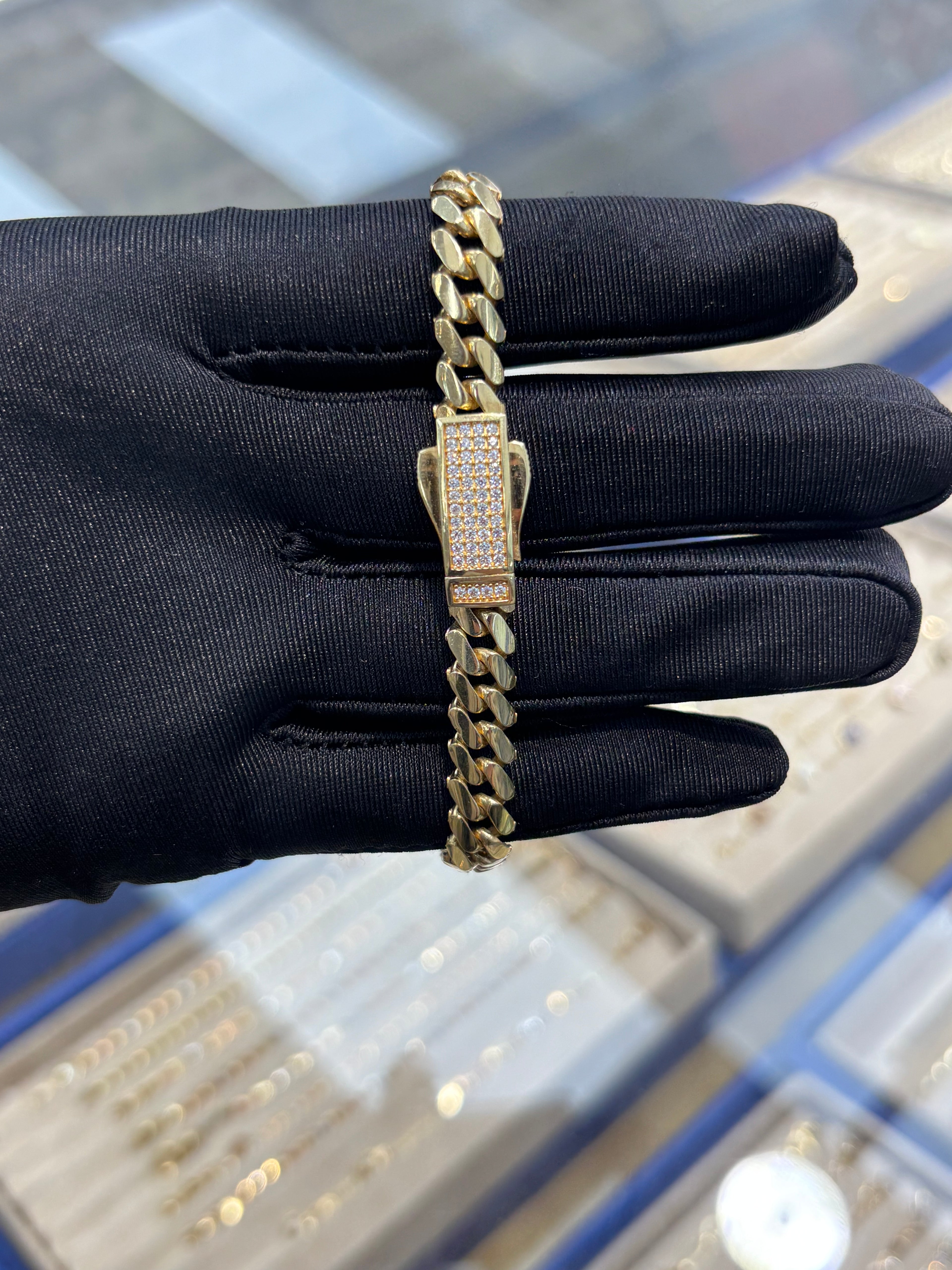 14K Cuban Link Chain Bracelet