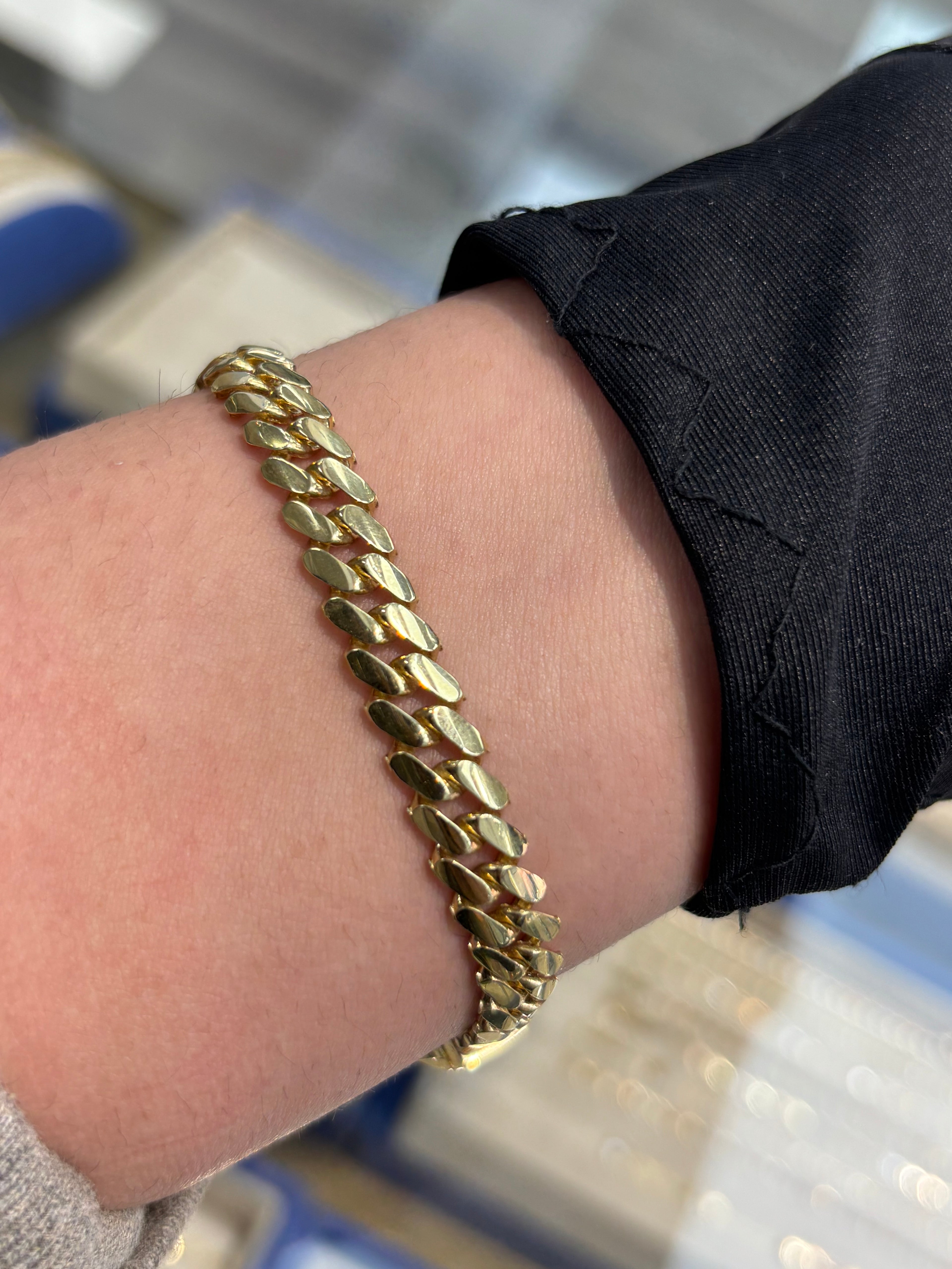 14K Cuban Link Chain Bracelet