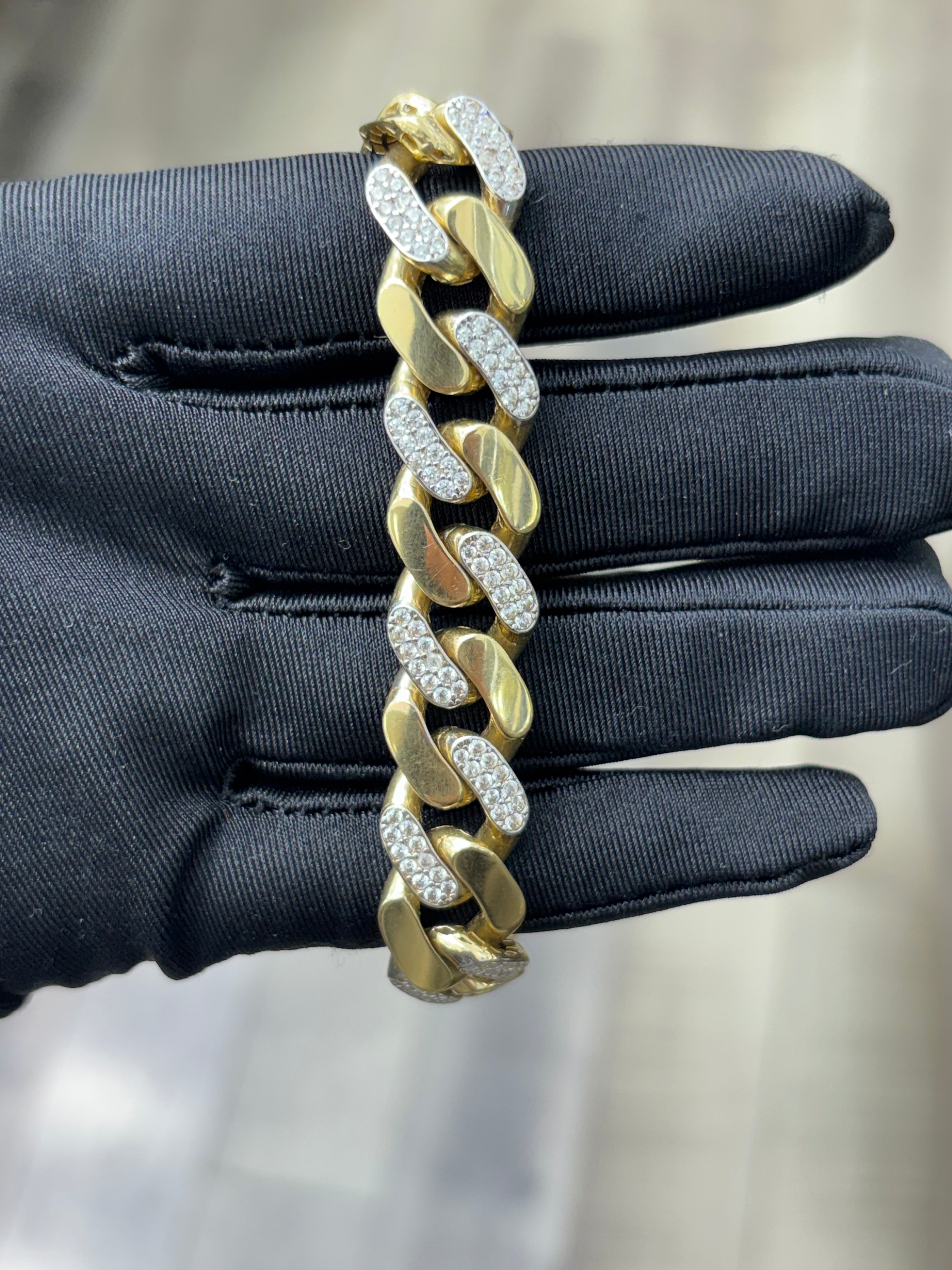 14K Gold Cuban Link Bracelet