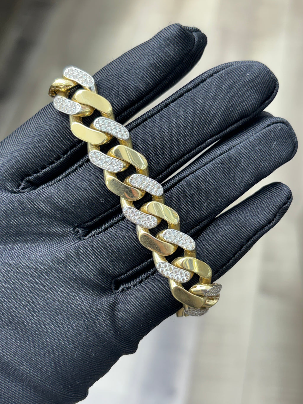 14K Gold Cuban Link Bracelet