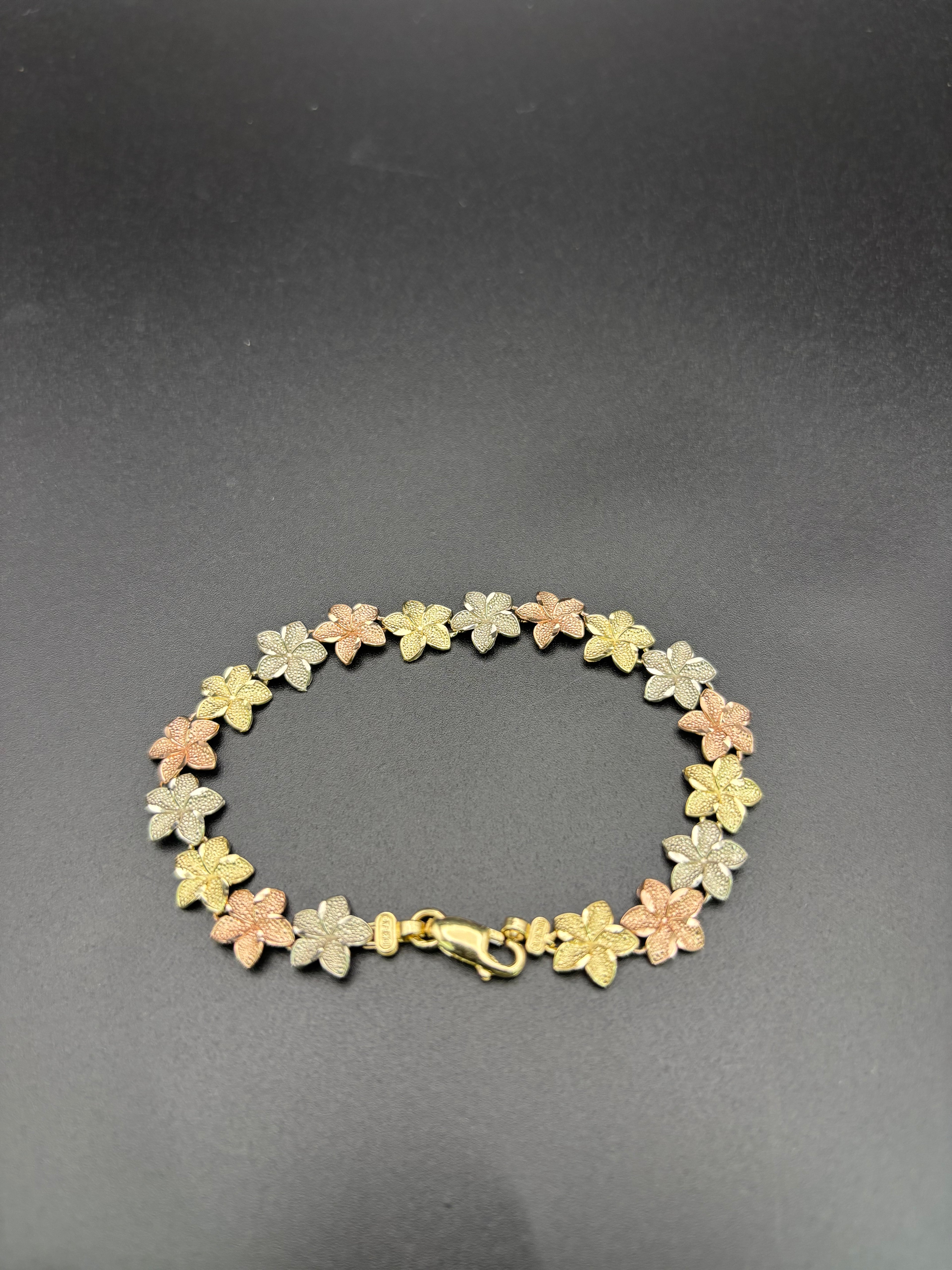 10k Solid Gold Bracelet Link Flowers