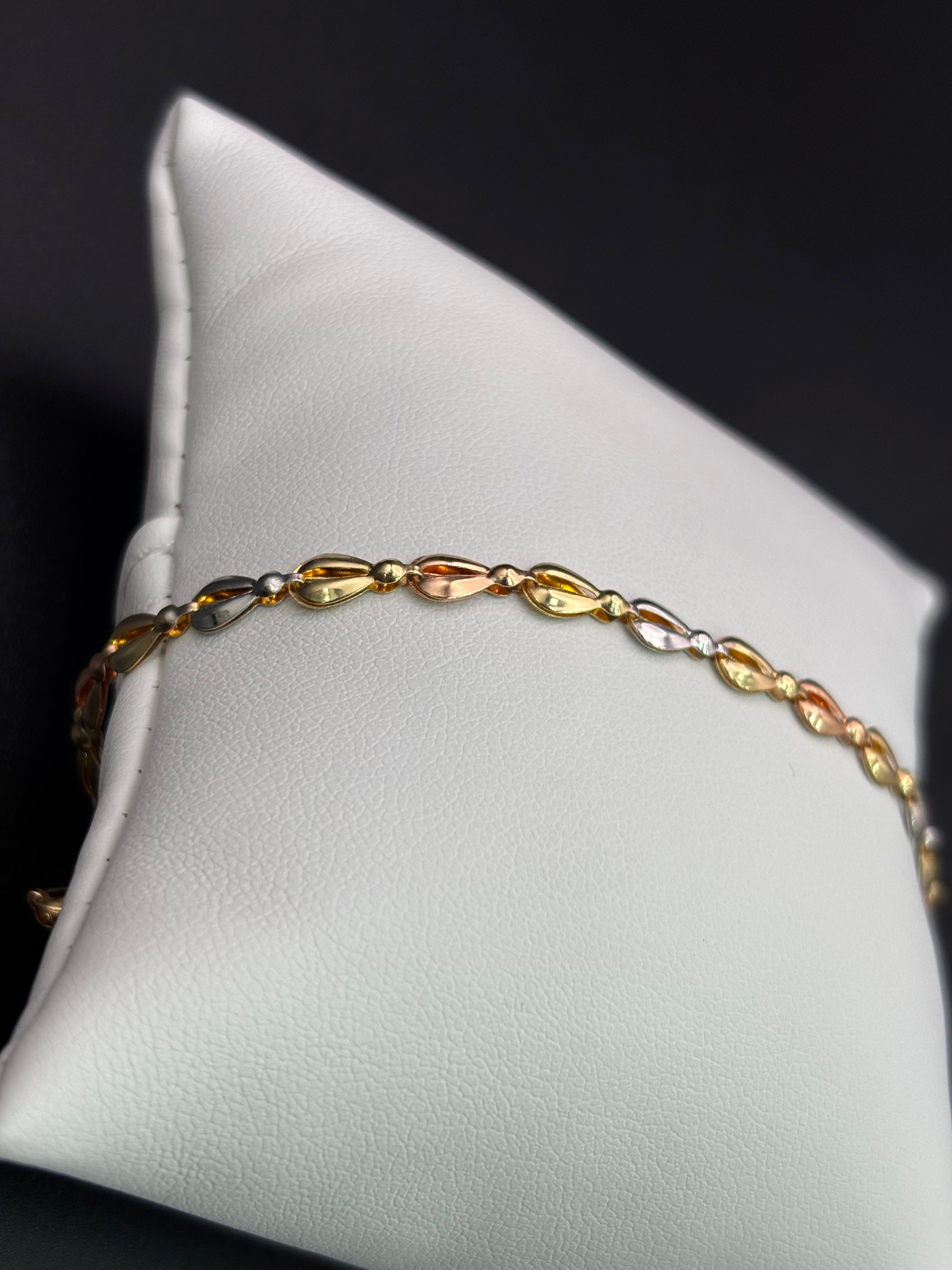 14k Solid Gold Fancy Bracelet Link Three Tones