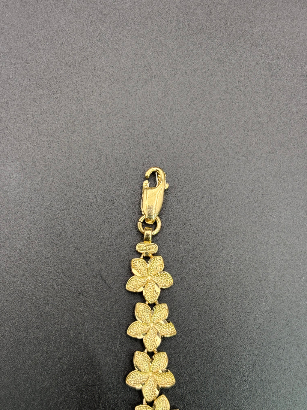 10k Solid Gold Bracelet Link Flowers