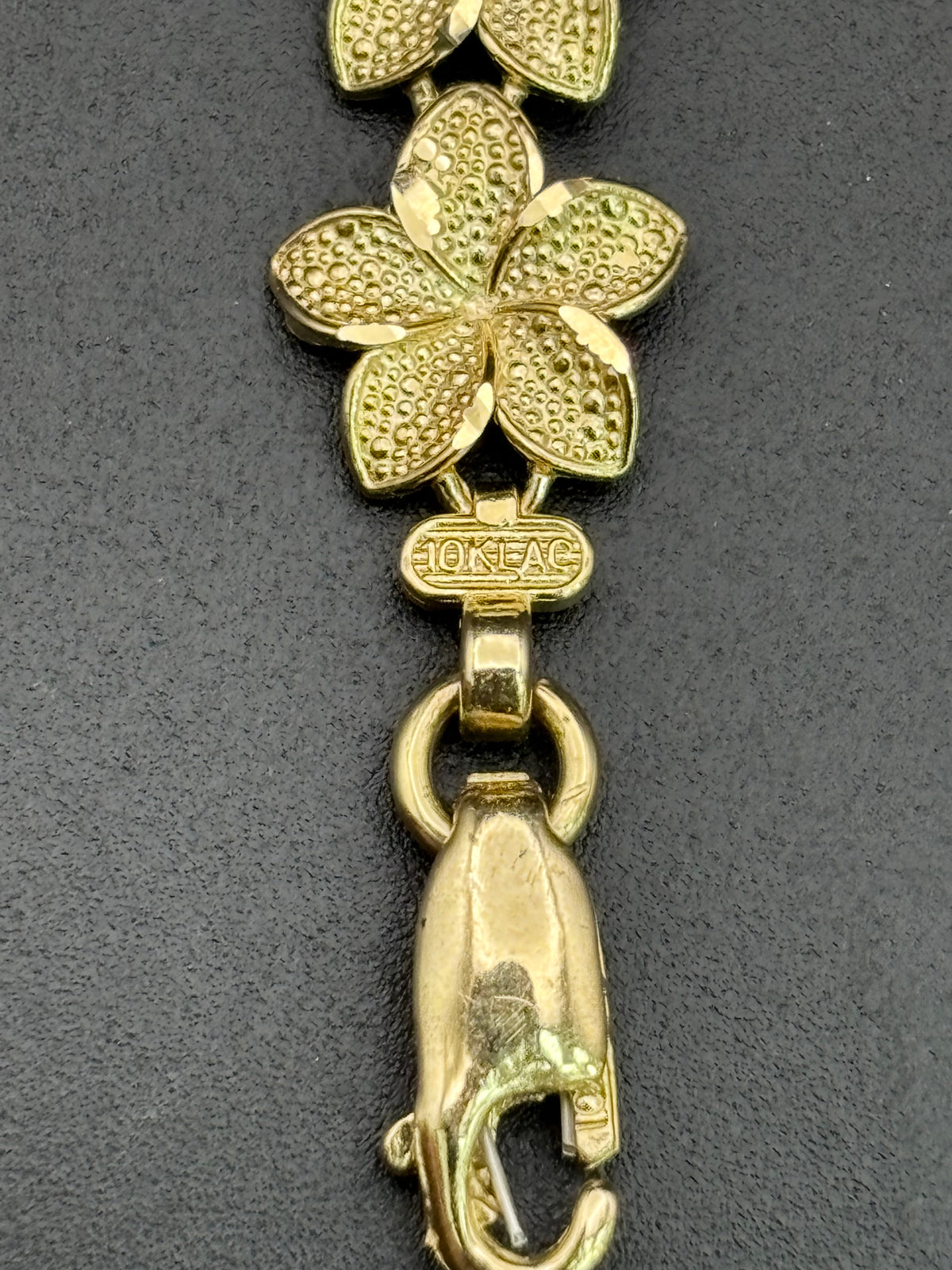 10k Solid Gold Bracelet Link Flowers
