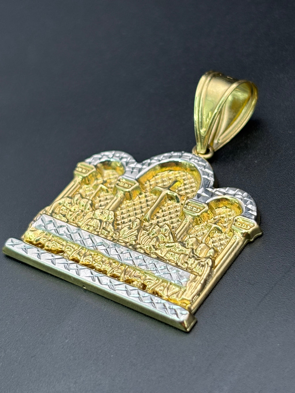 14k Solid Gold Pendant Last Supper Jesus
