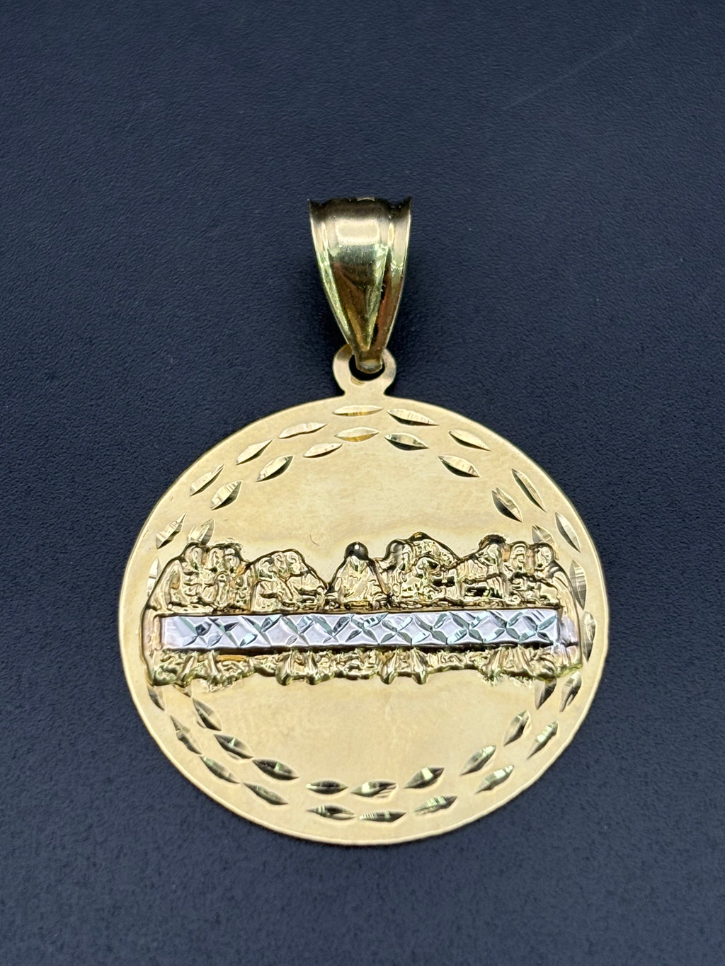 14k Solid Gold Pendant Last Supper Jesus and Disciples
