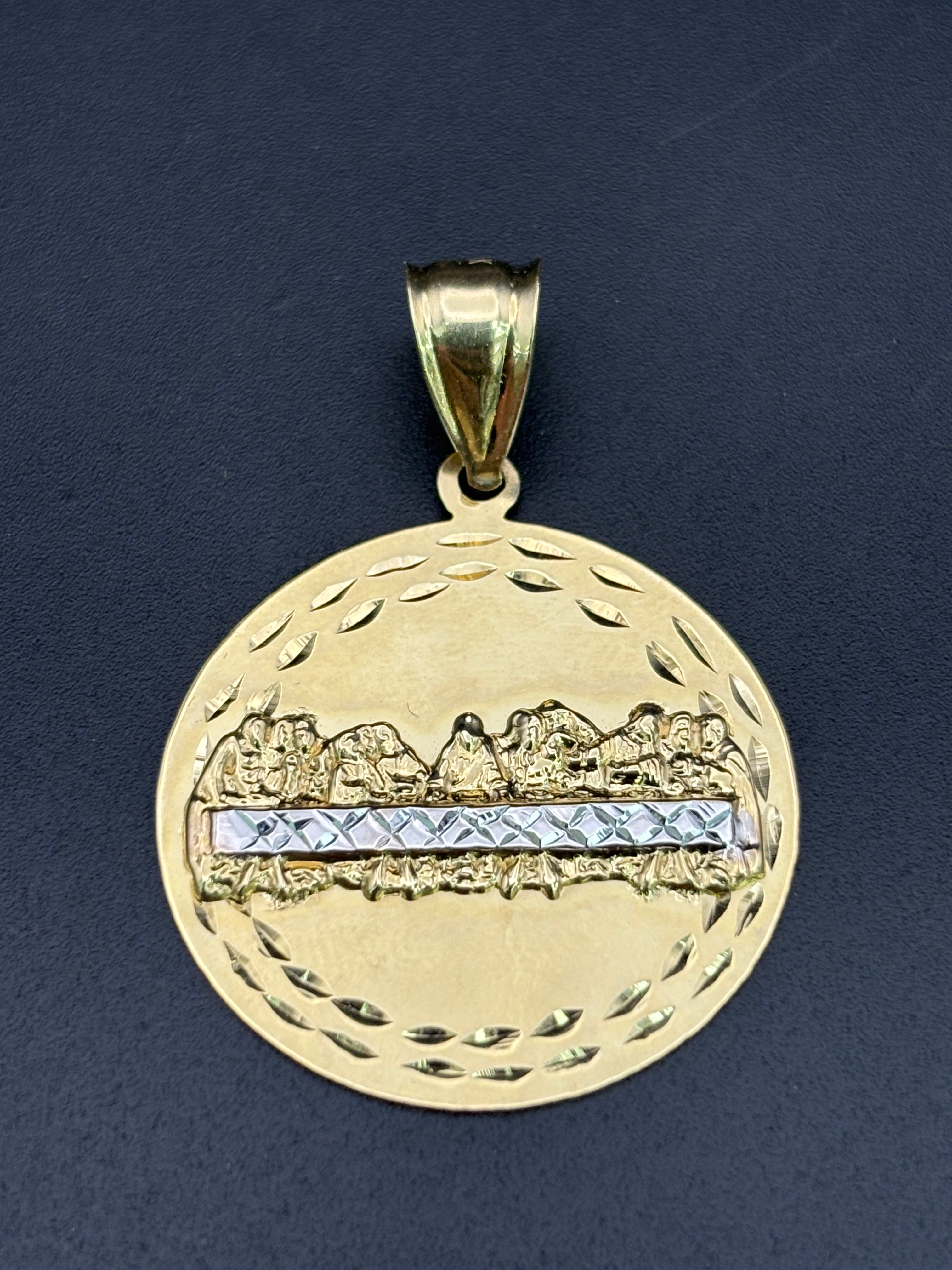 14k Solid Gold Pendant Last Supper Jesus and Disciples