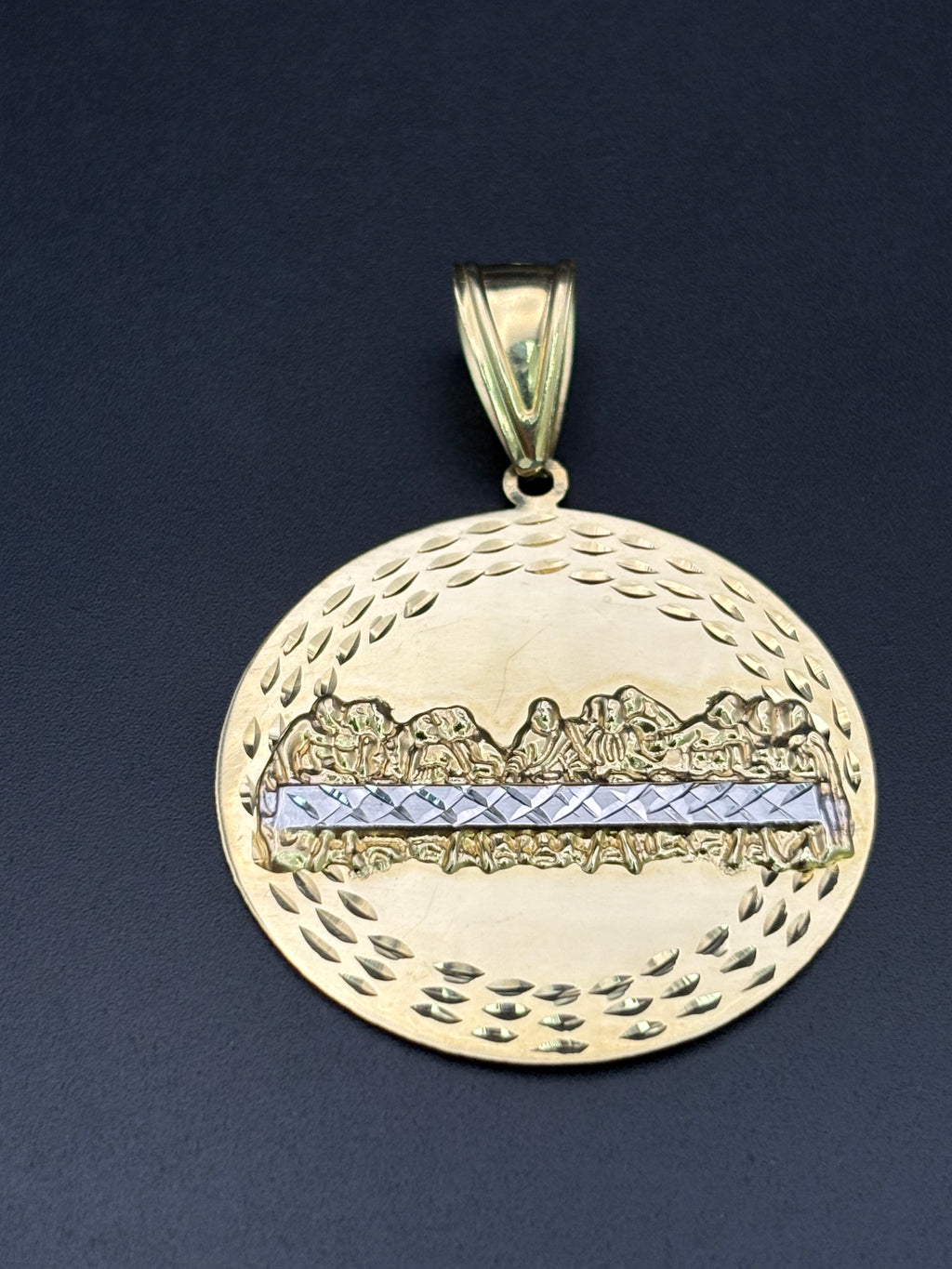 14k Solid Gold Pendant Last Supper Jesus and Disciples