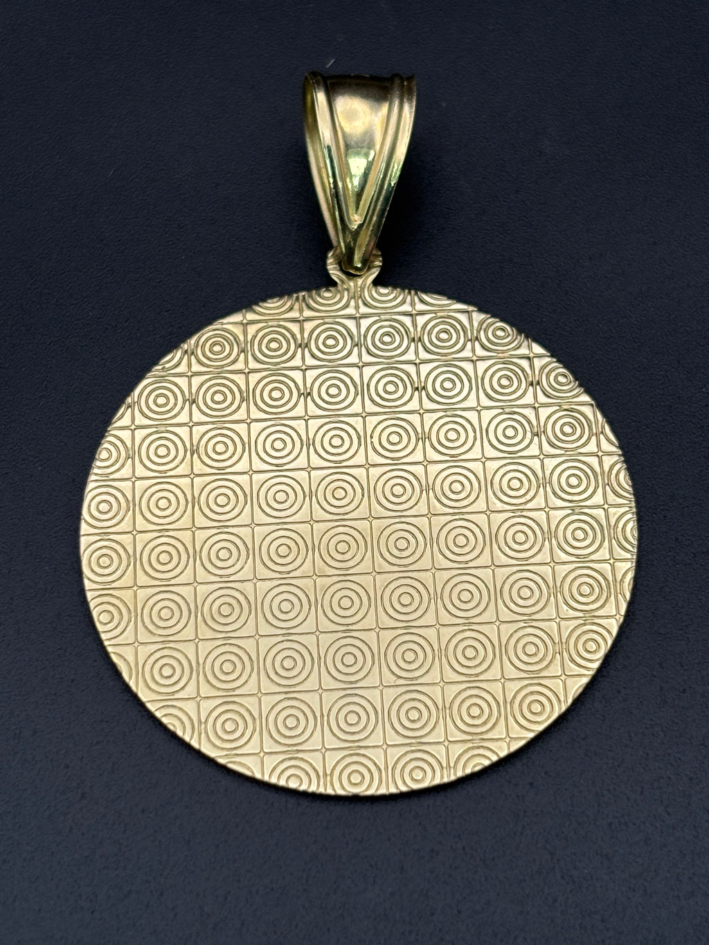 14k Solid Gold Pendant Last Supper Jesus and Disciples