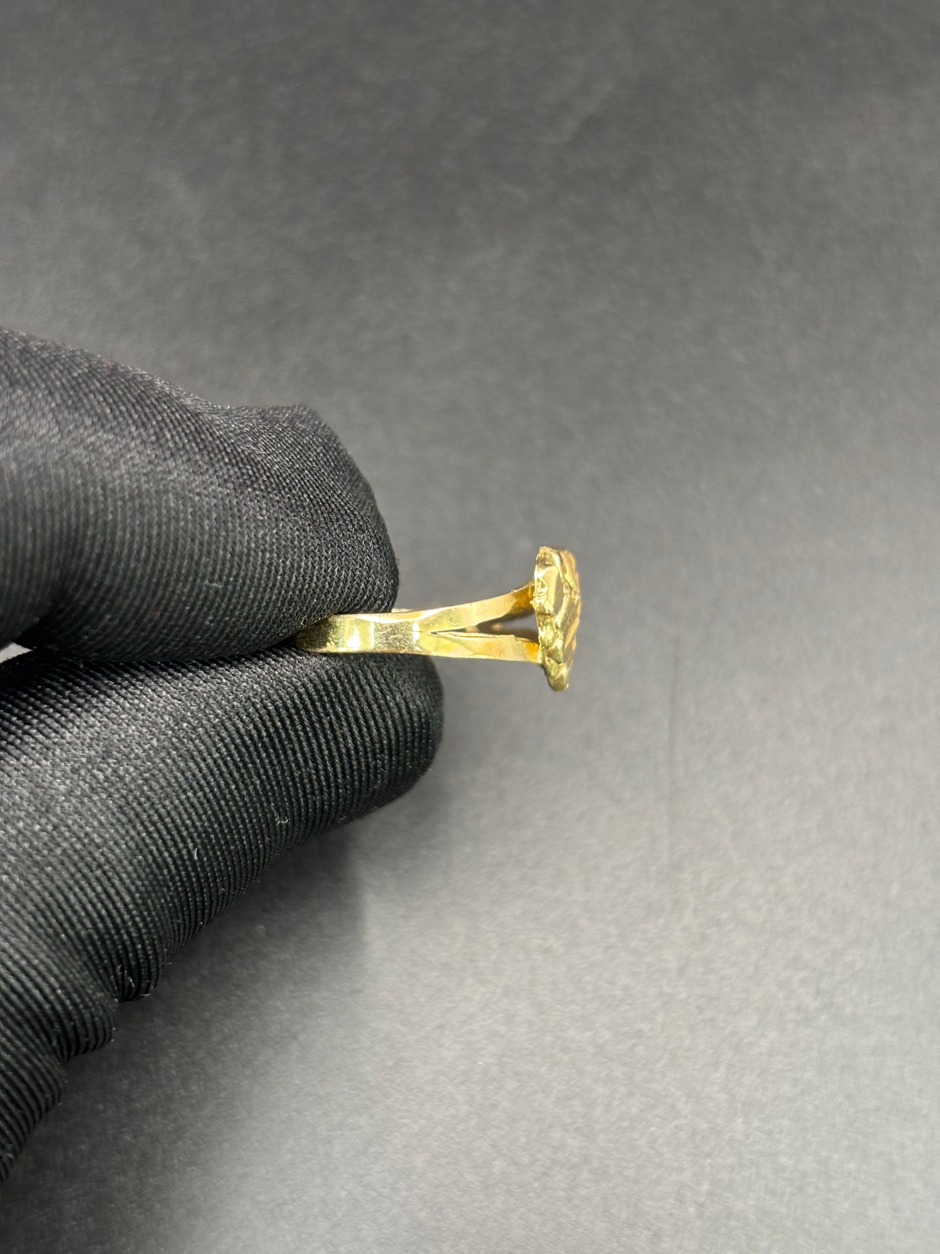 14k Solid Fine Italian Gold Nugget Ring Hearth Shape