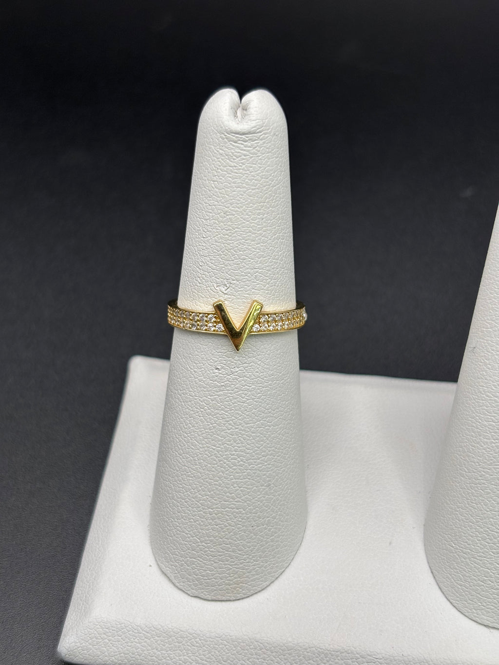 14k Solid Gold Ring V shape