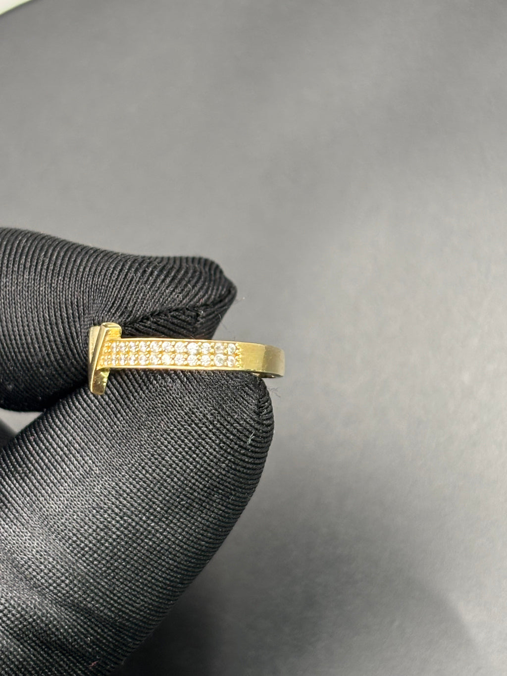 14k Solid Gold Ring V shape