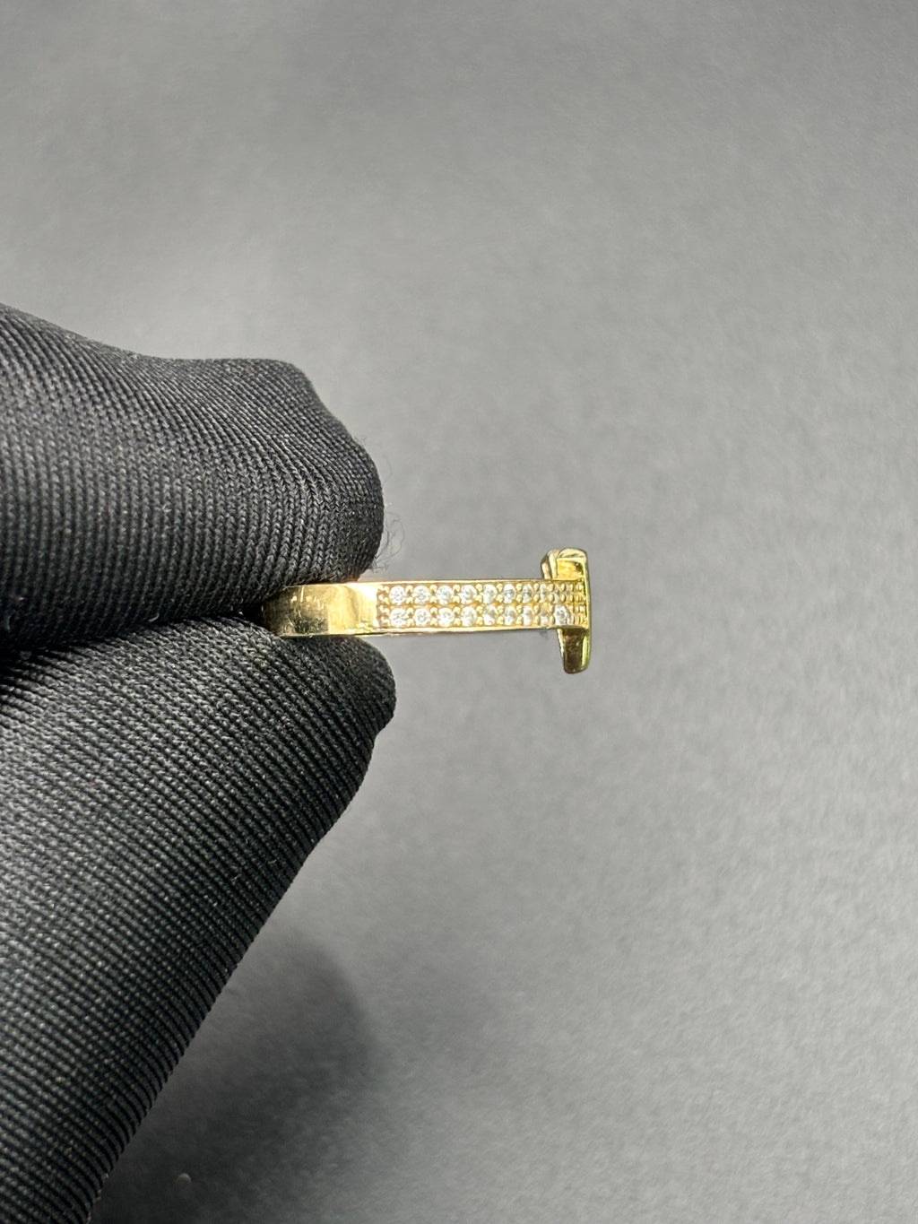 14k Solid Gold Ring V shape