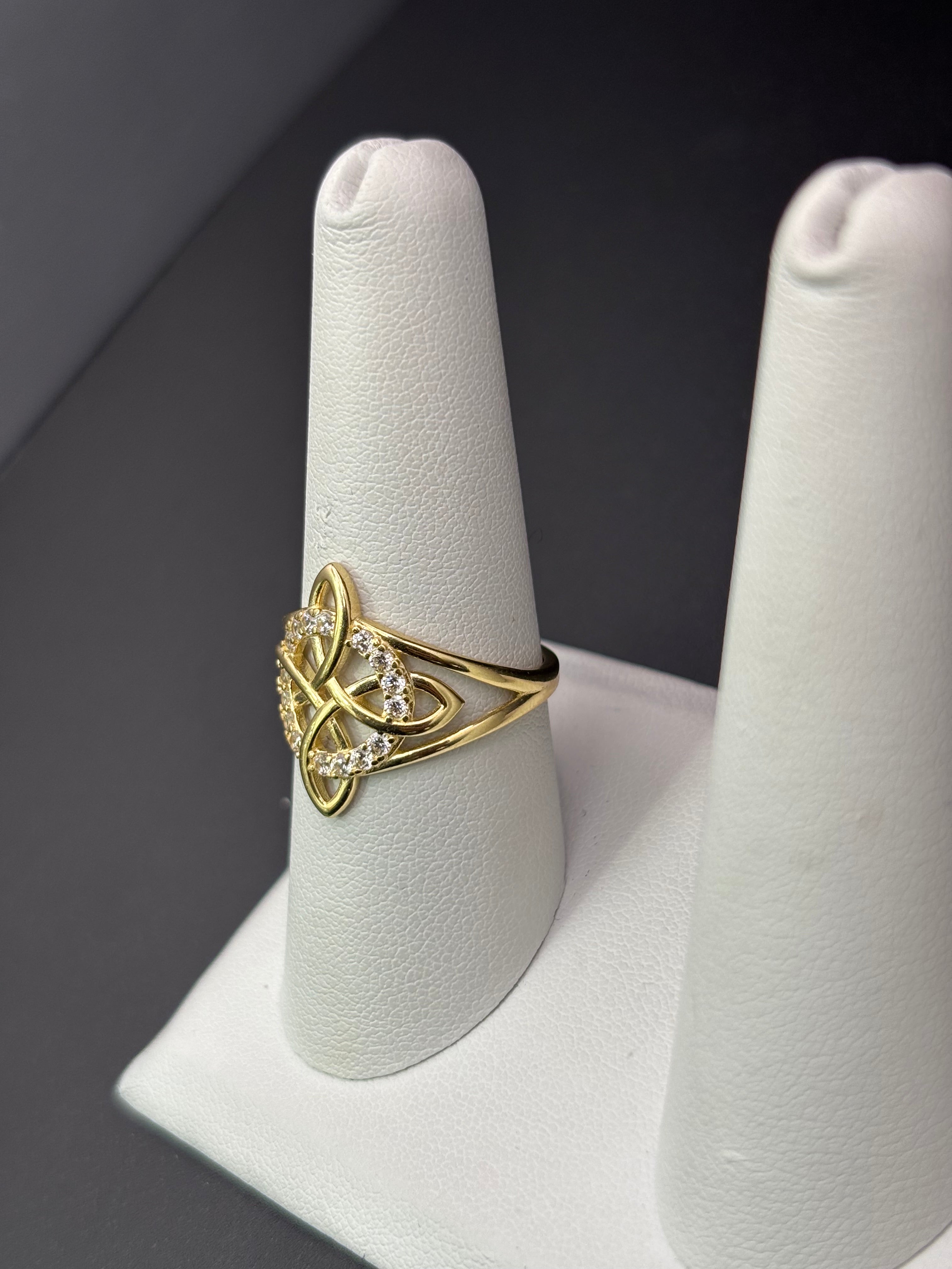 14k Solid Gold Ring Celtic Knot Witch Knot