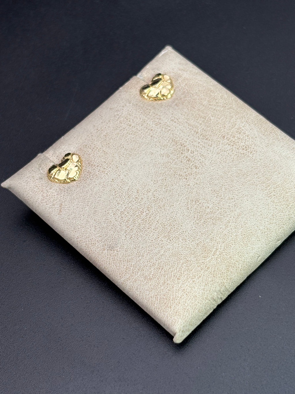 14k Solid Gold Earrings Heart Nugget