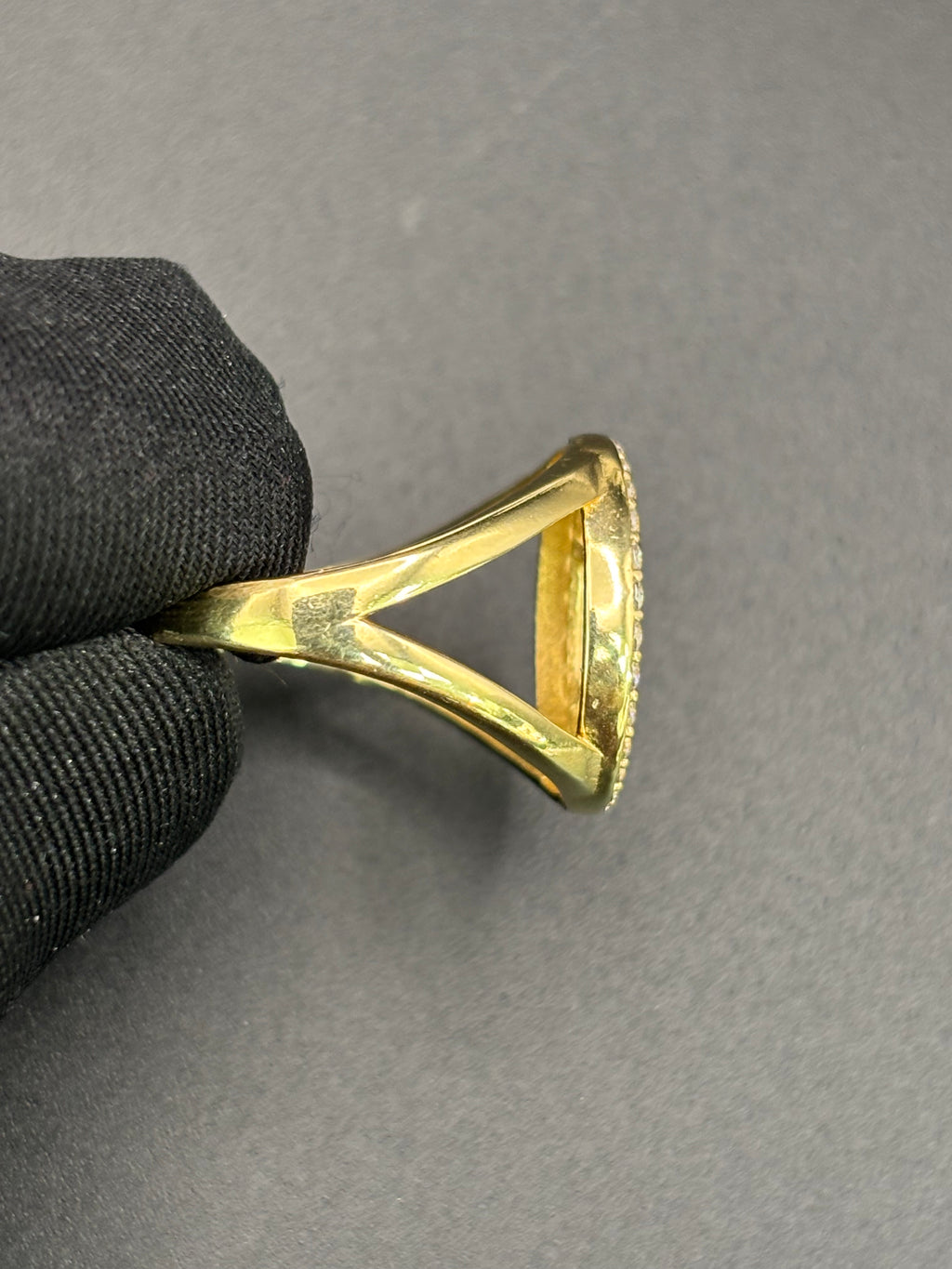 14k Solid Gold Ring Chanel Style