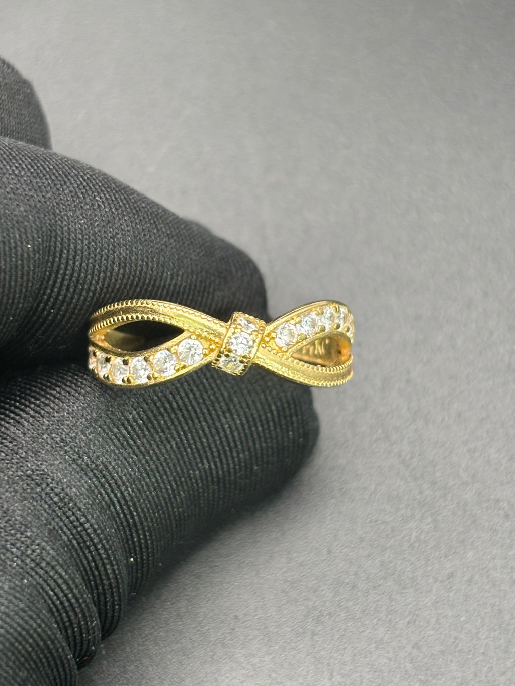 14k Solid Gold Ring Crossover Infinity