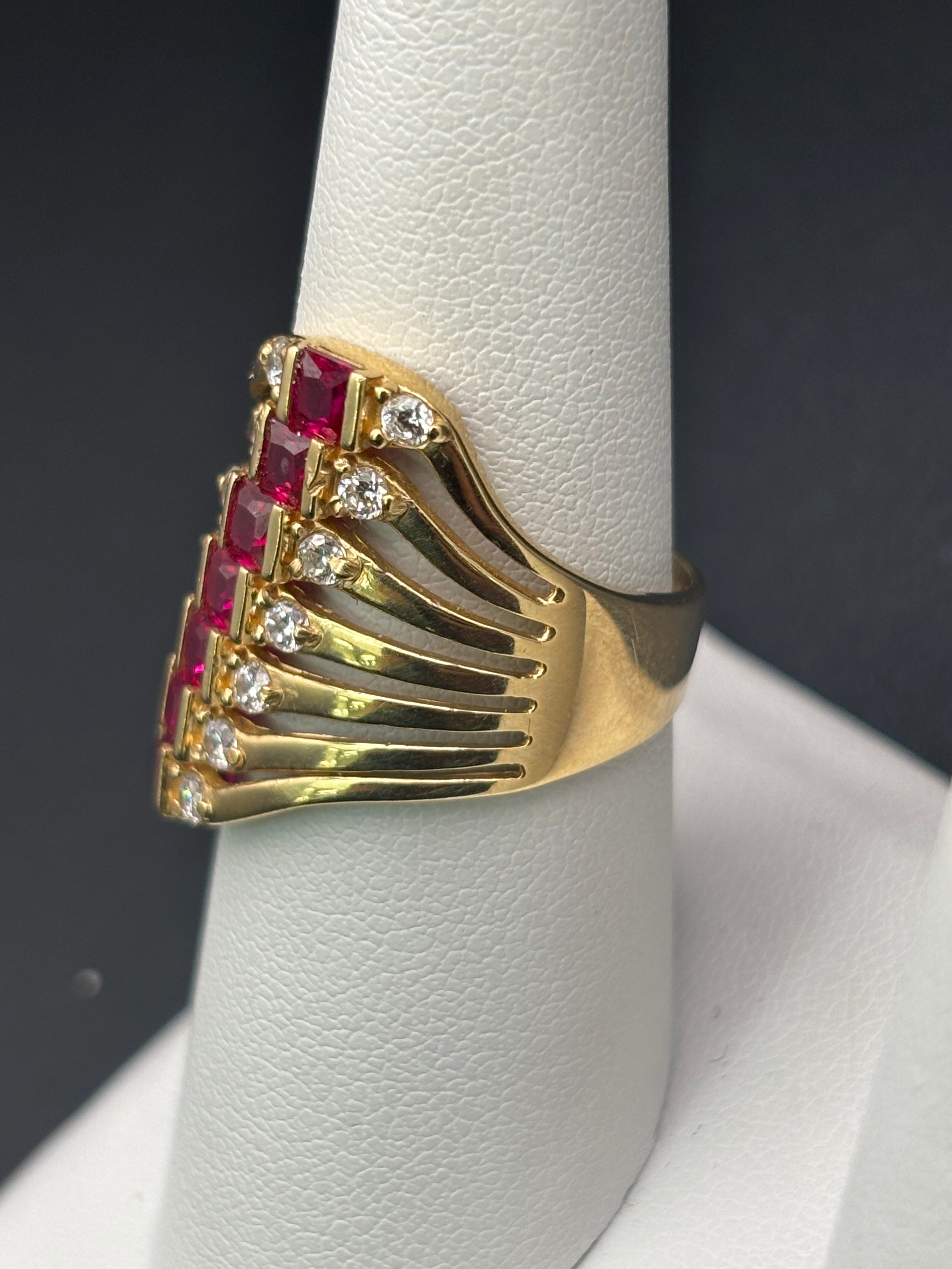 14k Solid Gold Ring Semanario Style