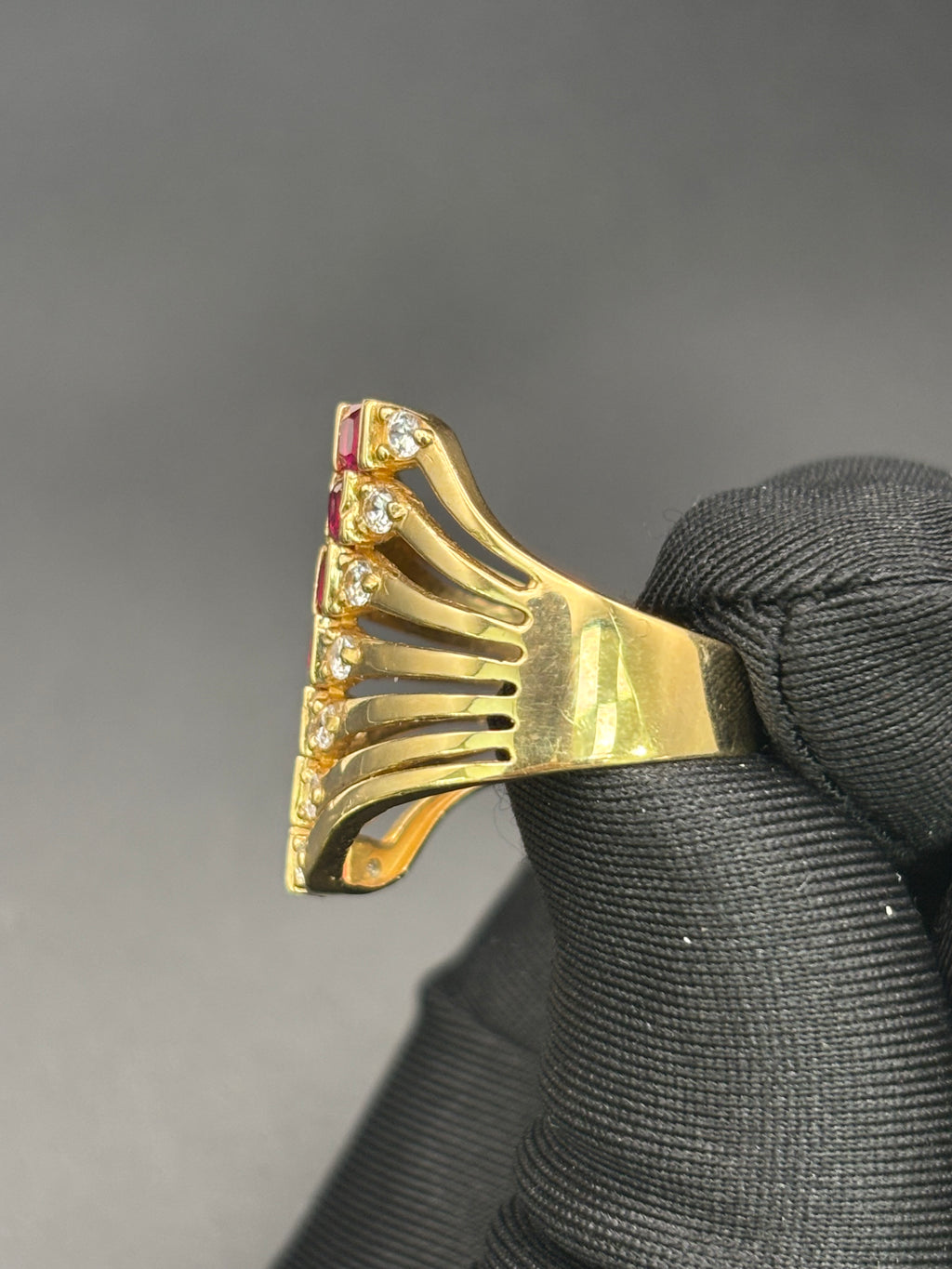 14k Solid Gold Ring Semanario Style