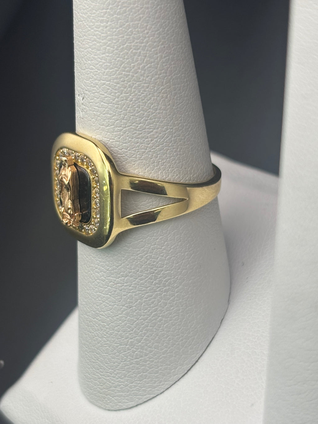 14k Solid Gold Ring Virgin Mary