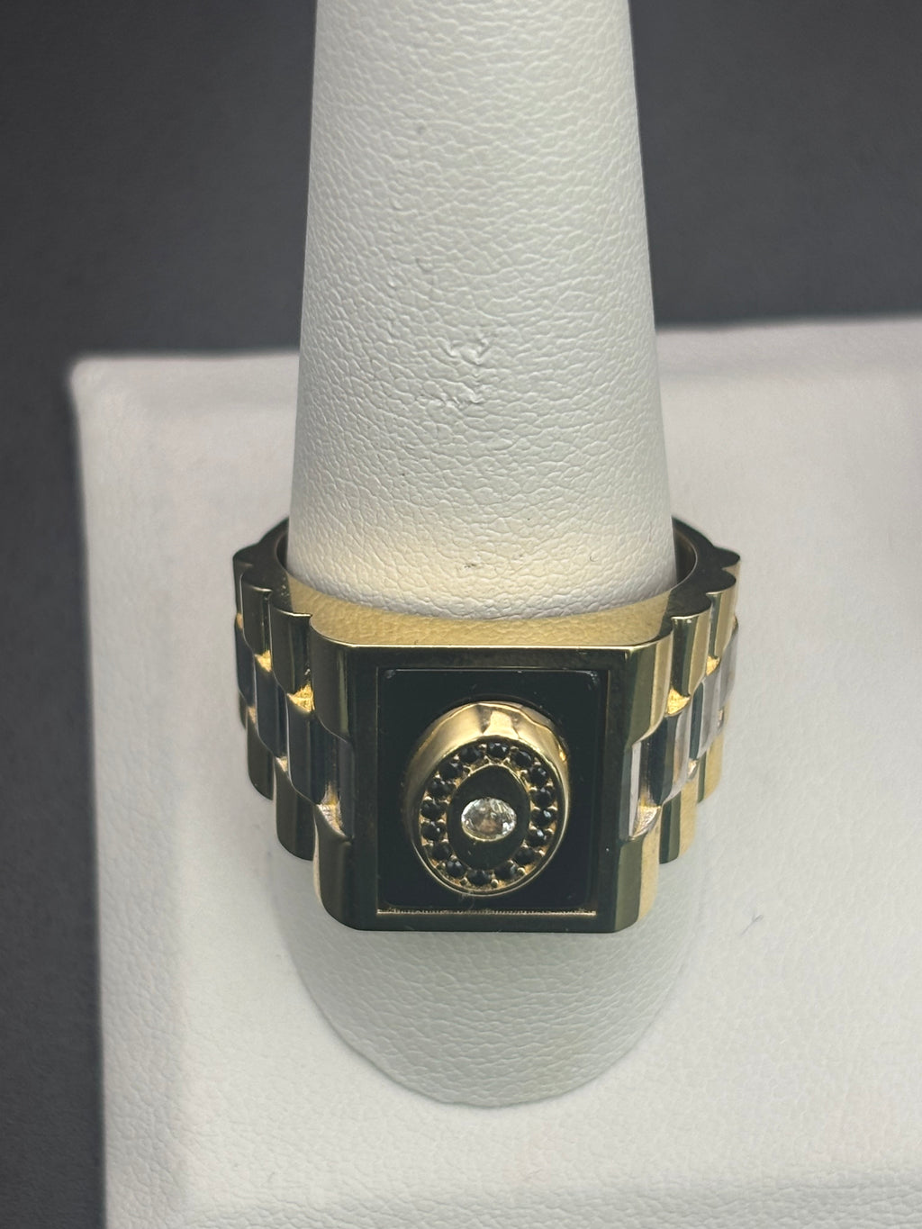 14k Solid Gold Ring Eye Black