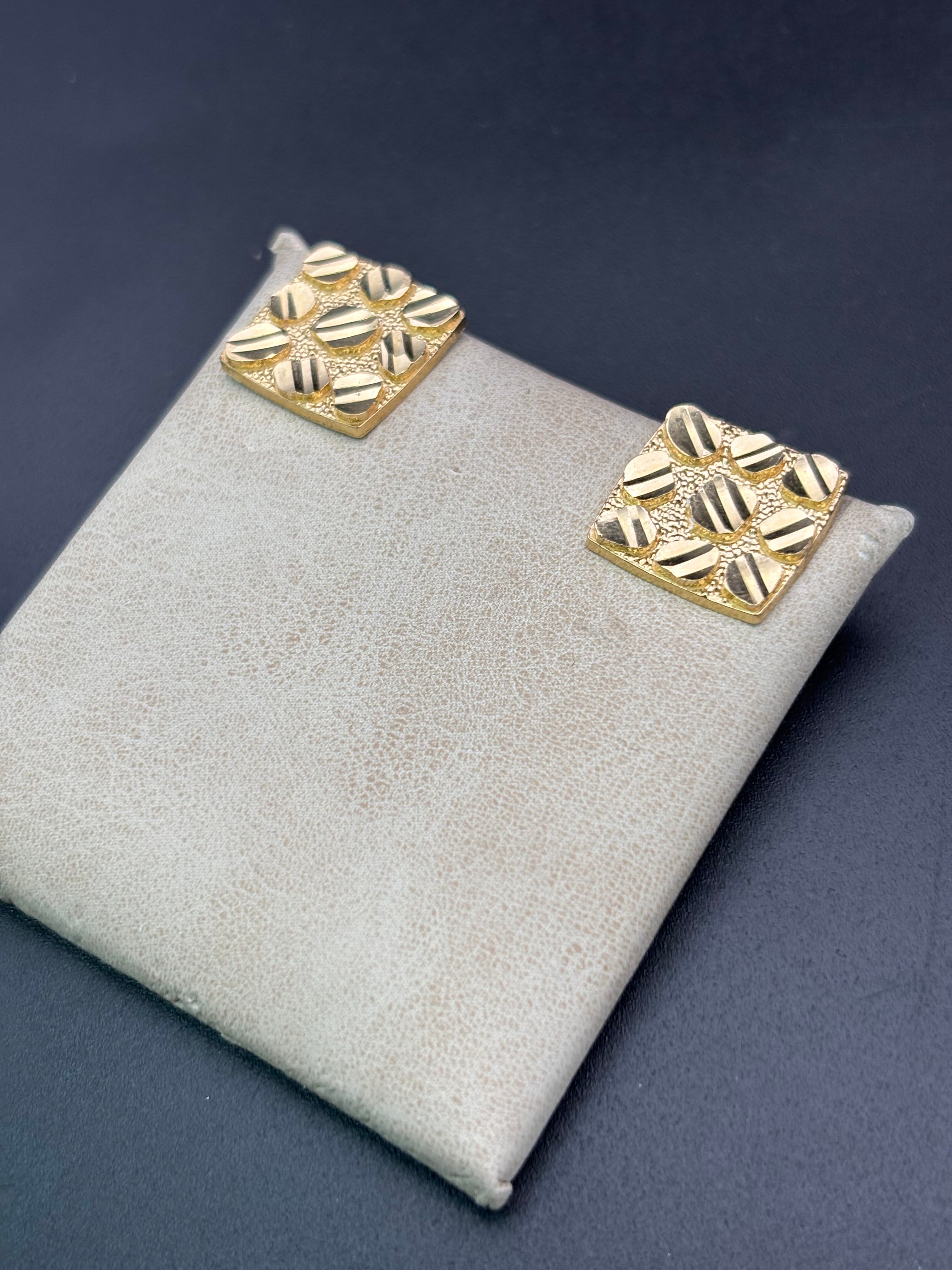 14k Solid Gold Nugget Square Earrings