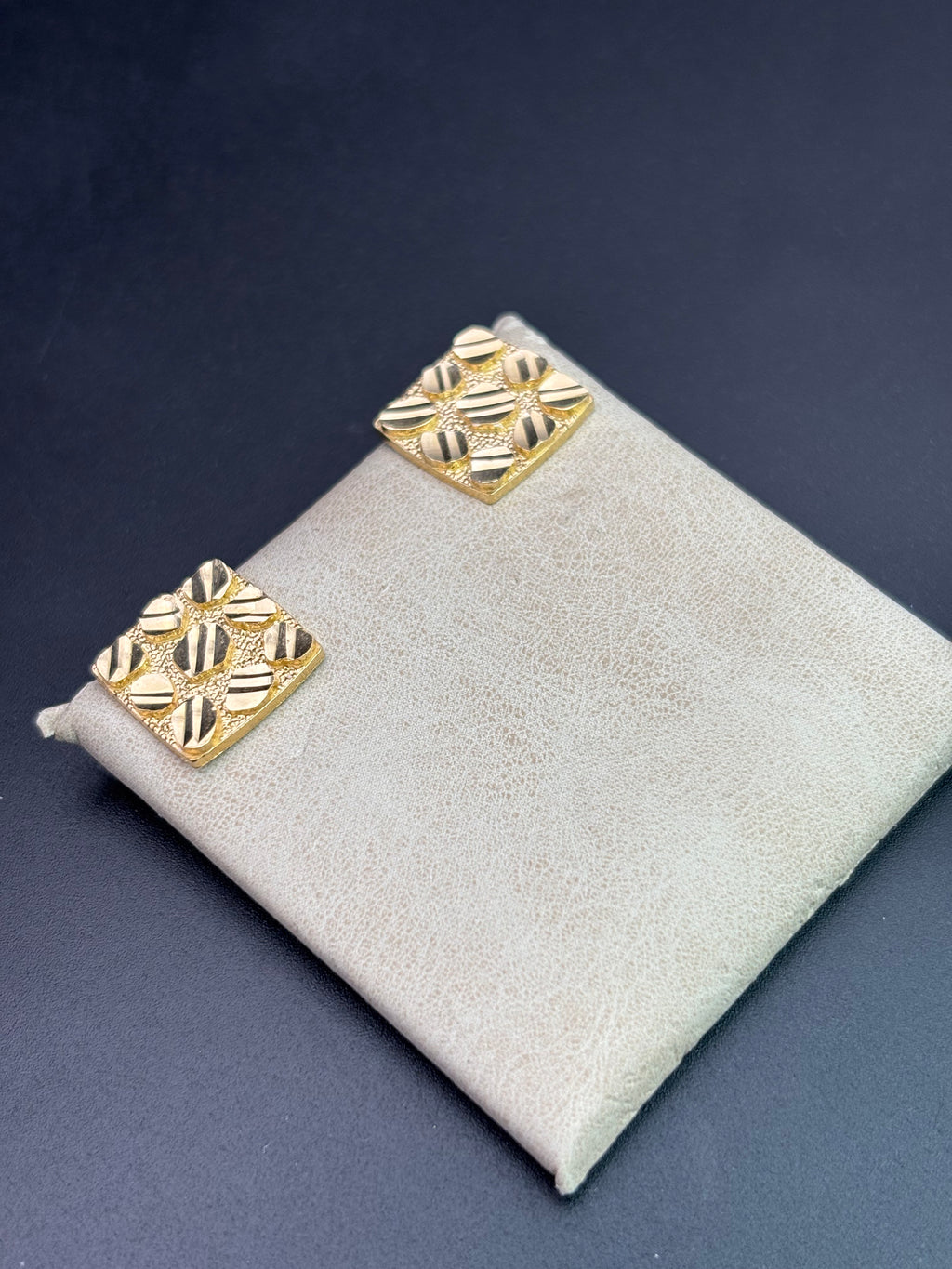 14k Solid Gold Nugget Square Earrings