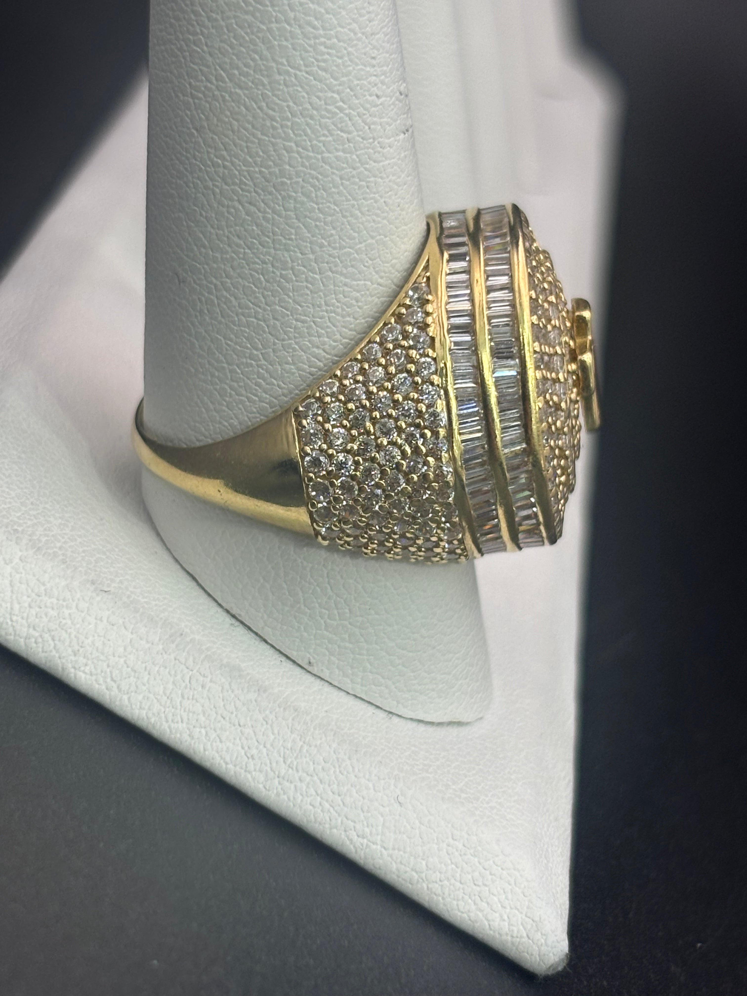 14k Solid Gold Ring Diamonds Cross
