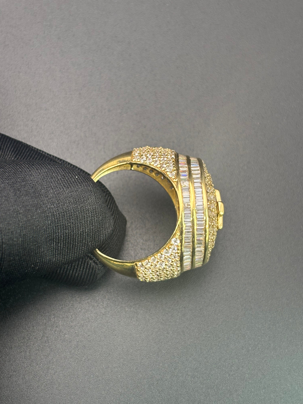 14k Solid Gold Ring Diamonds Cross