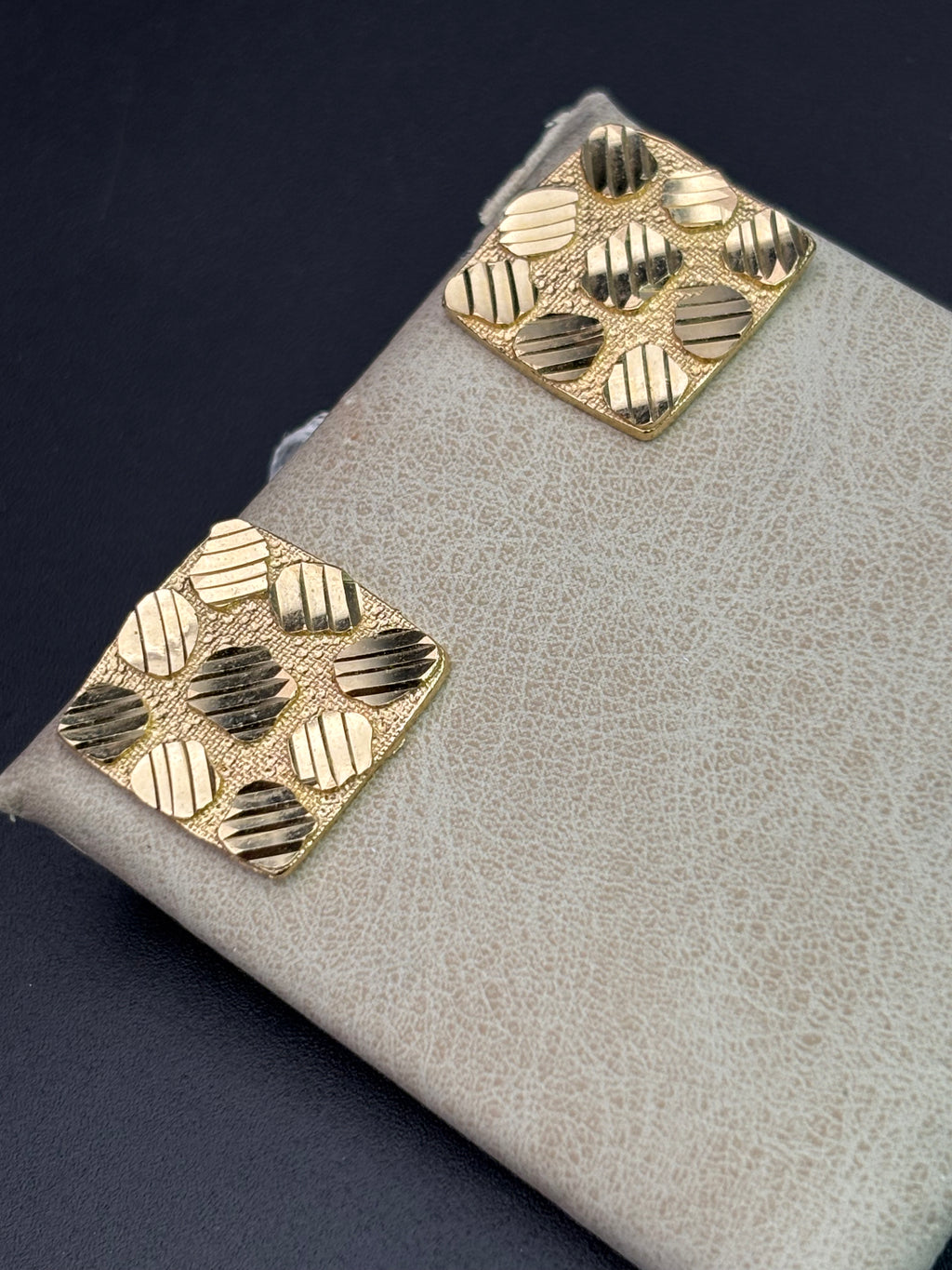 14k Solid Gold Nugget Square Earrings