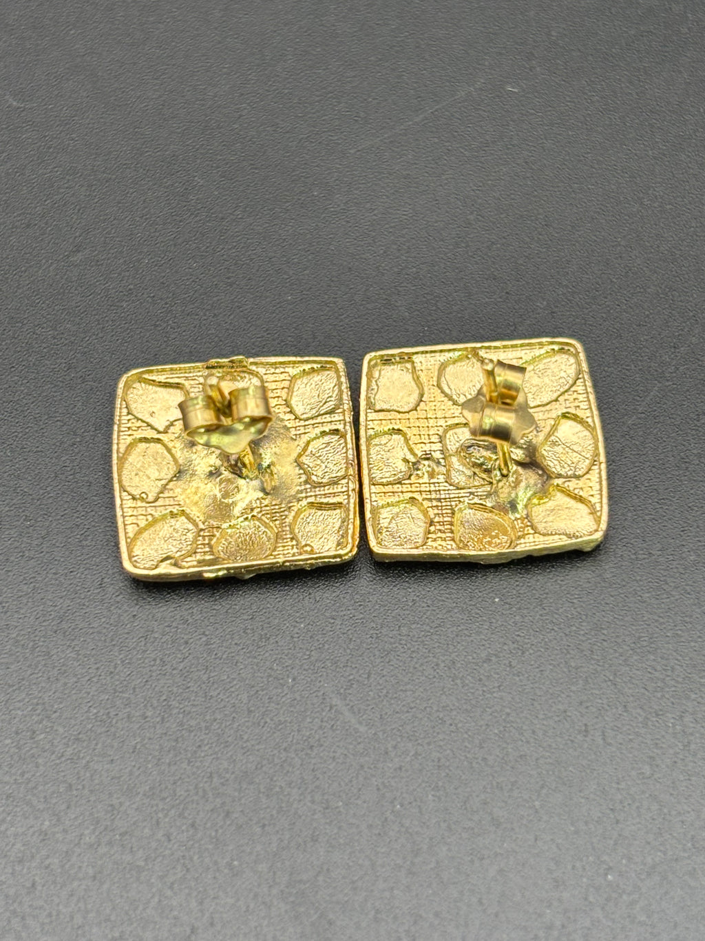 14k Solid Gold Nugget Square Earrings