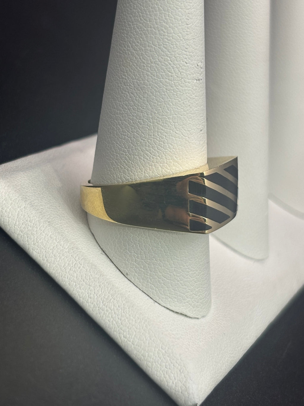 14k Solid Gold Ring Lines Black