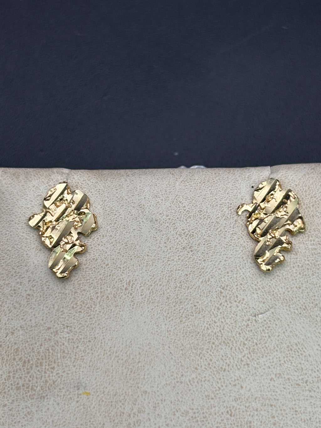 14k Solid Gold Nugget Grapes Earrings
